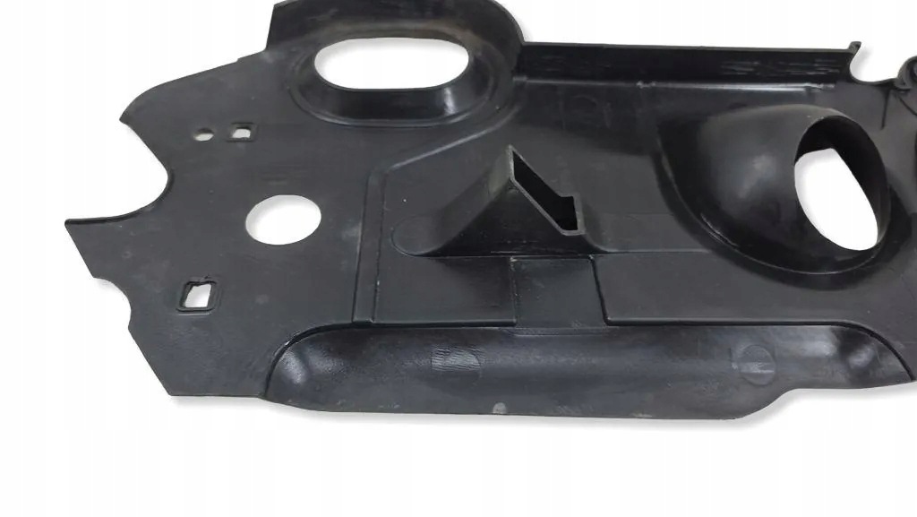Renault Megane Moottorikansi OEM 8200077764 image 10