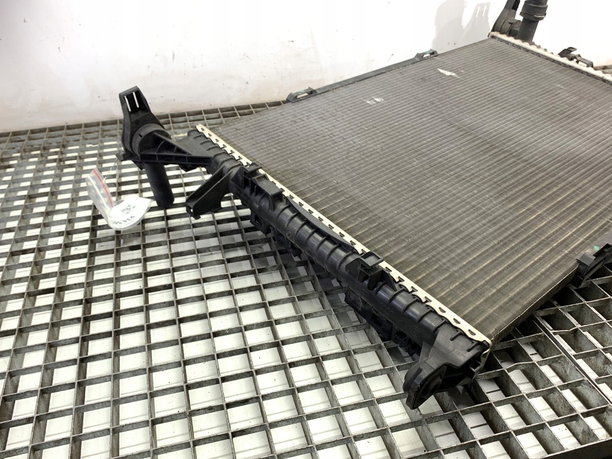 Radiateur d'eau OEM 8K0121251R pour Audi A4 B8 2.0 image 5