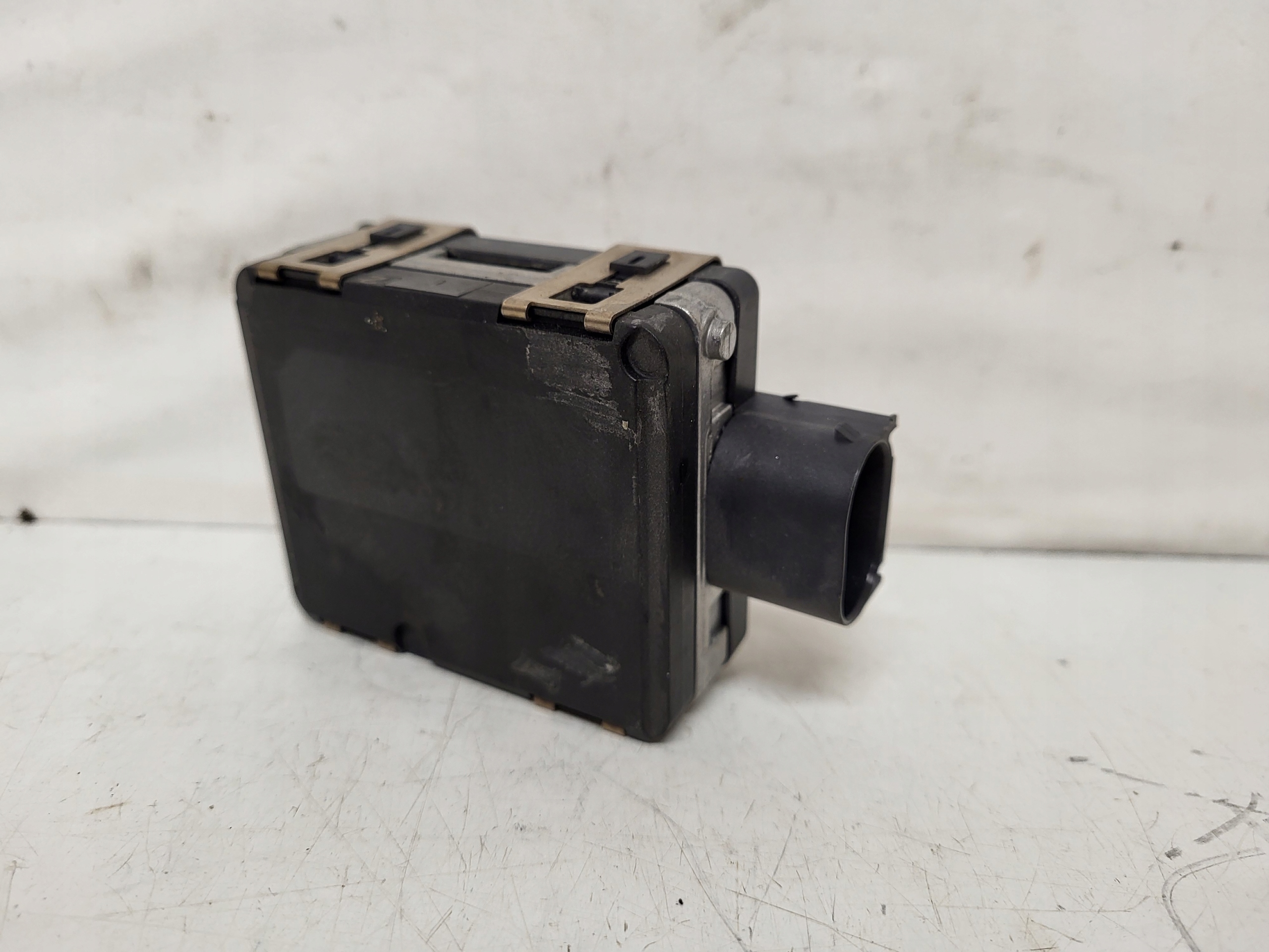Sensor Radar Distronic Mercedes OEM A0009052616 image 3