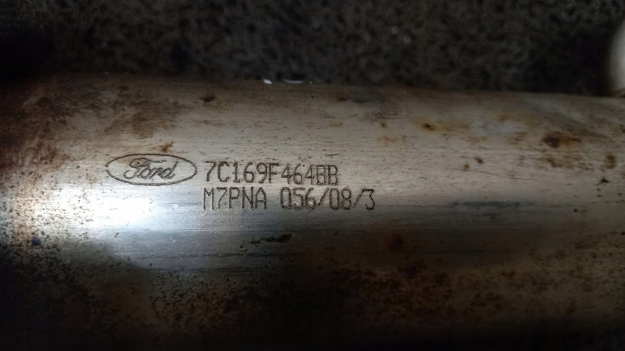 EGR-jäähdytin OEM 7C169F464BB Ford Transit 3.2L:lle