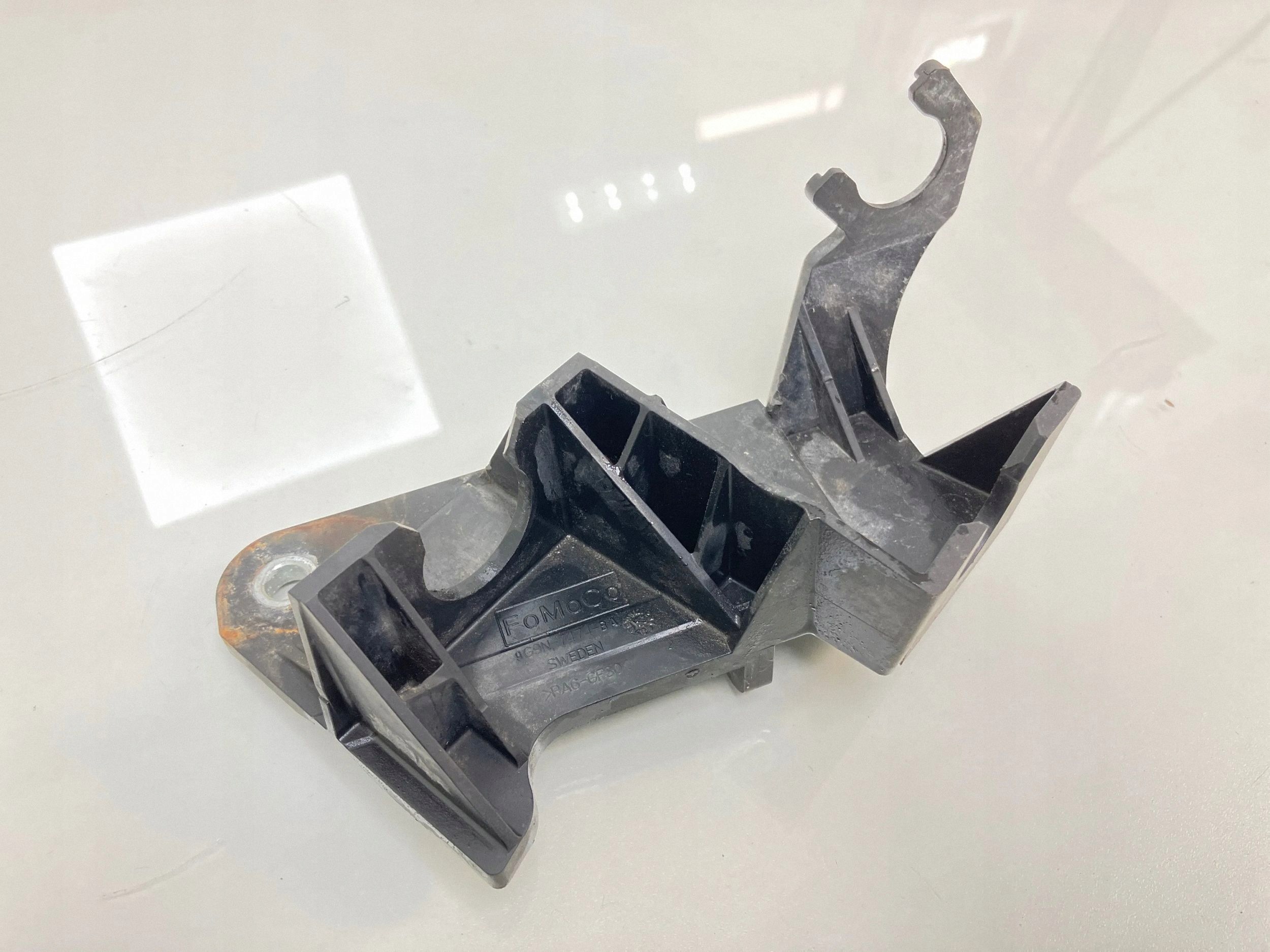 Peças do compartimento motor OEM 9G9N7474BA Volvo S60 II image 2