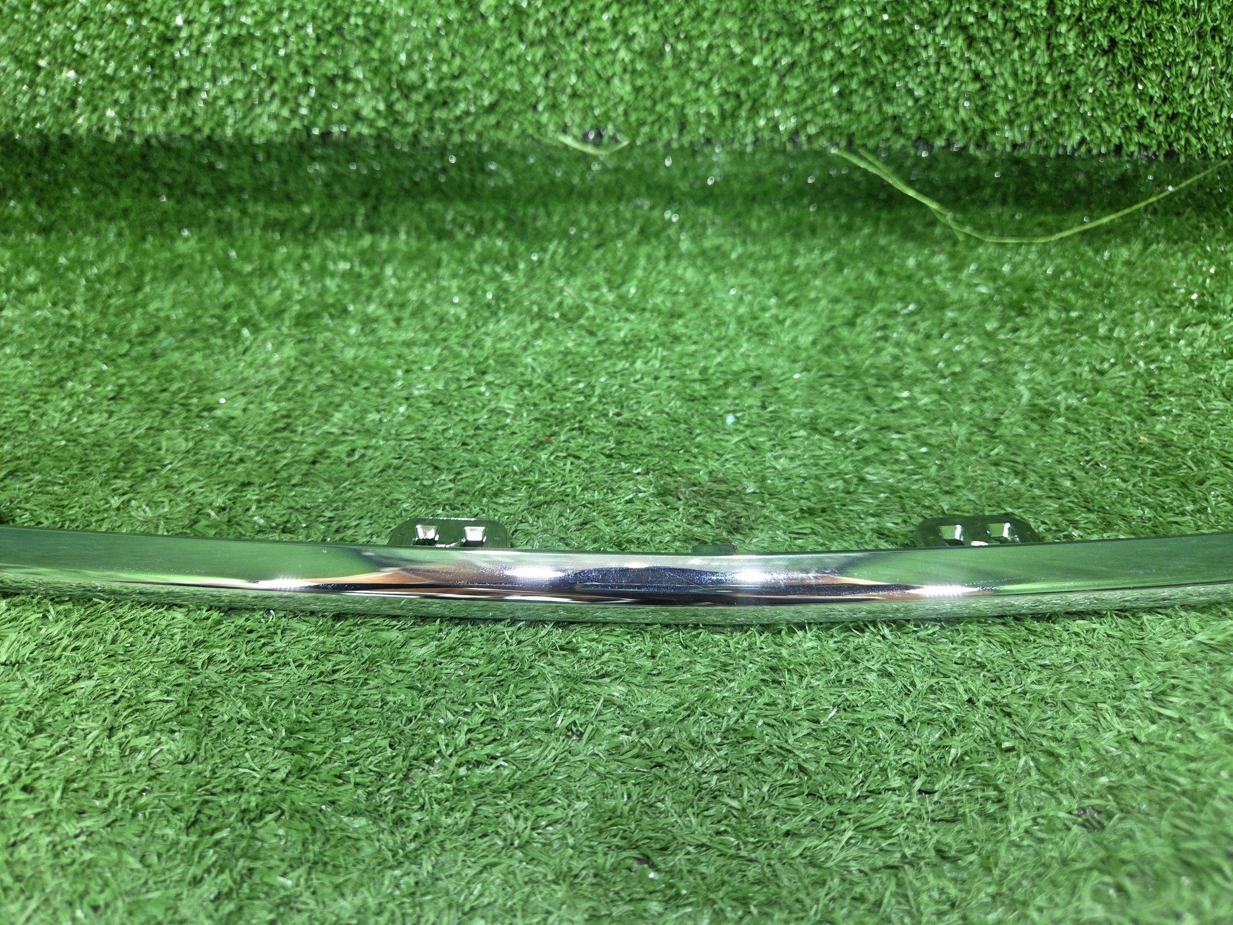 Mercedes B-Klasse W246 Frontstoßstangenzierleiste OEM A2478854801 image 3