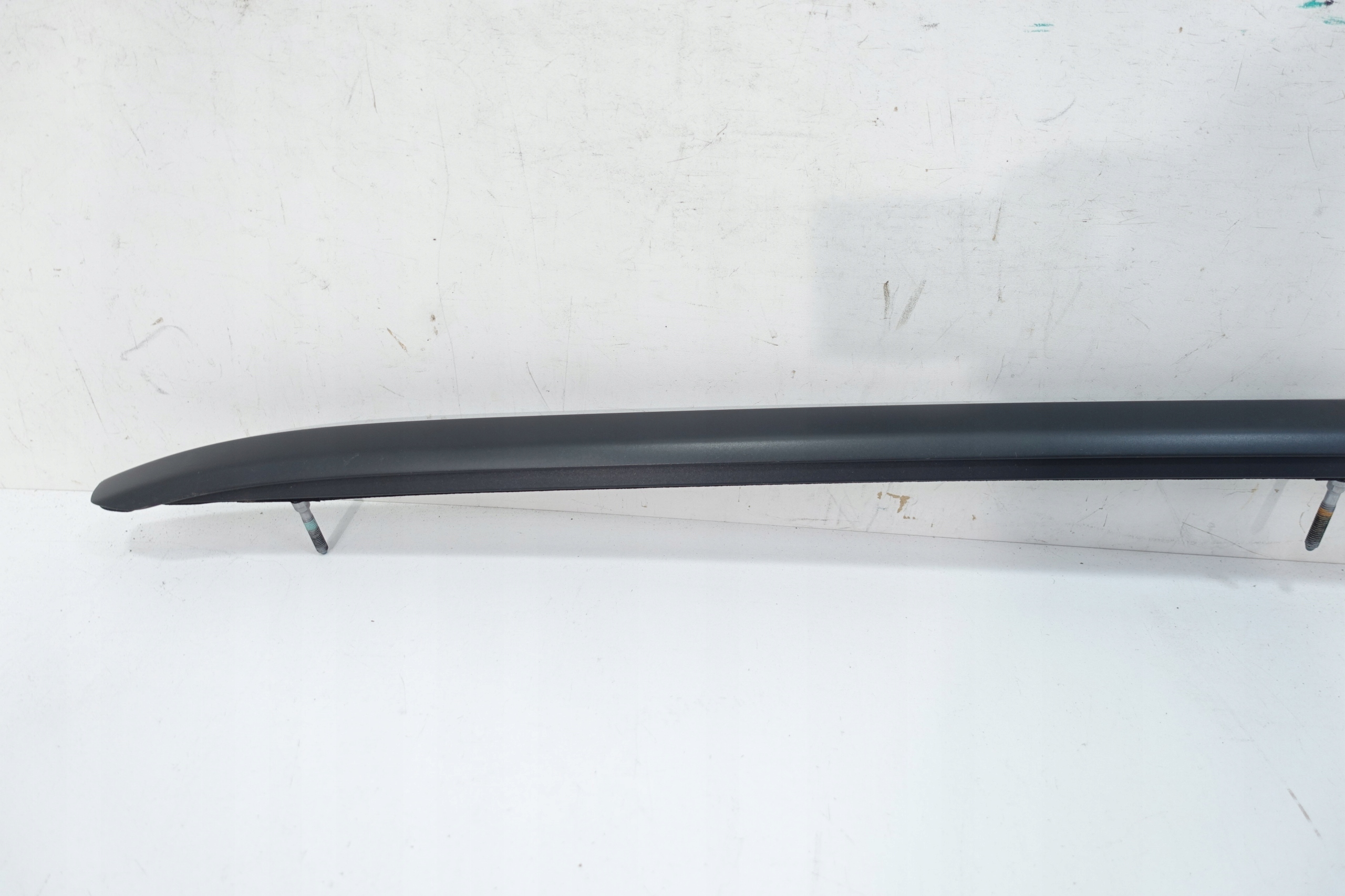 Audi A5 B9 II kattokaide oikea OEM 8W8860022E