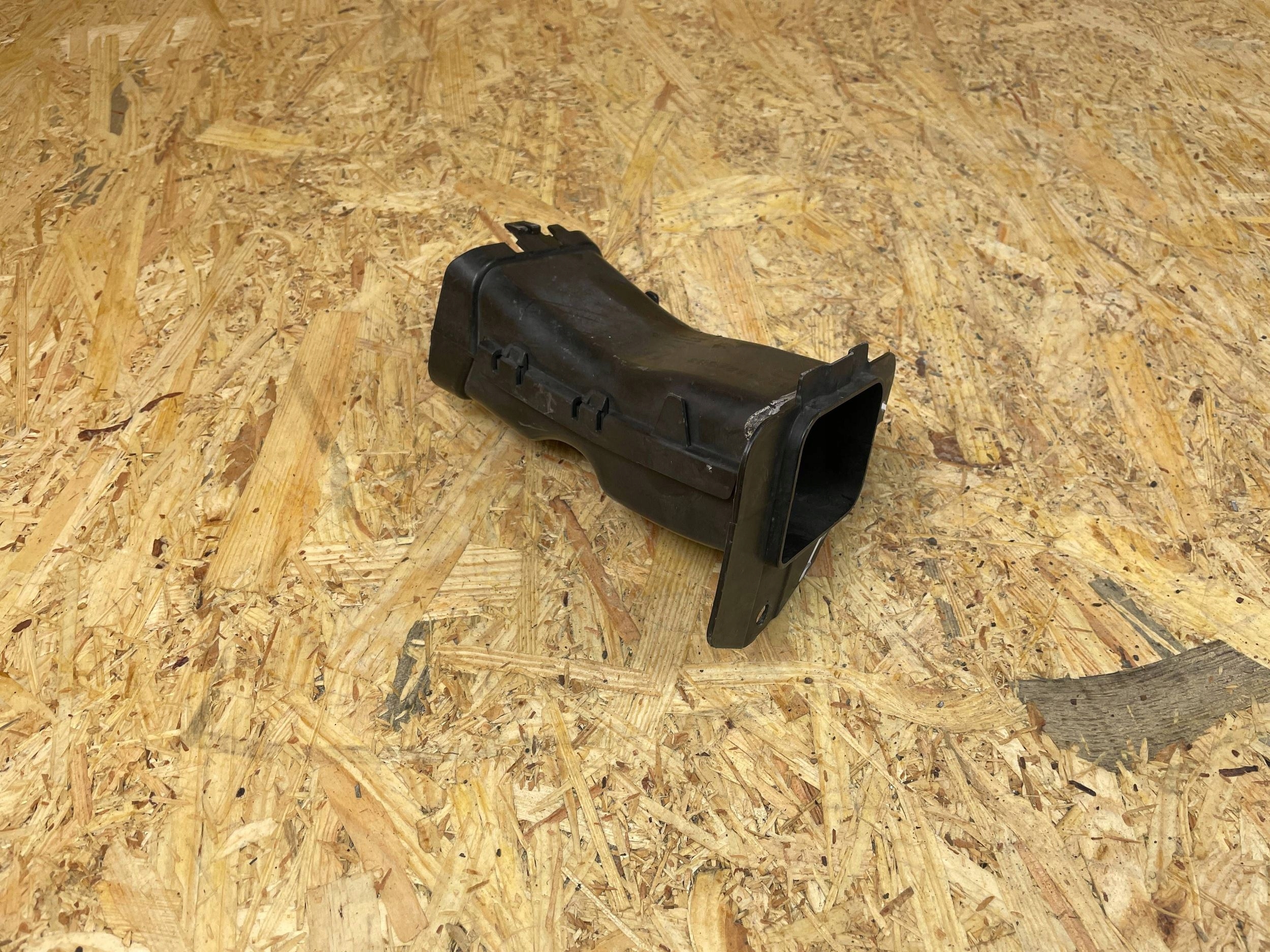 Entrée de refroidissement disque BMW 3 G20 OEM 7422280 image 6