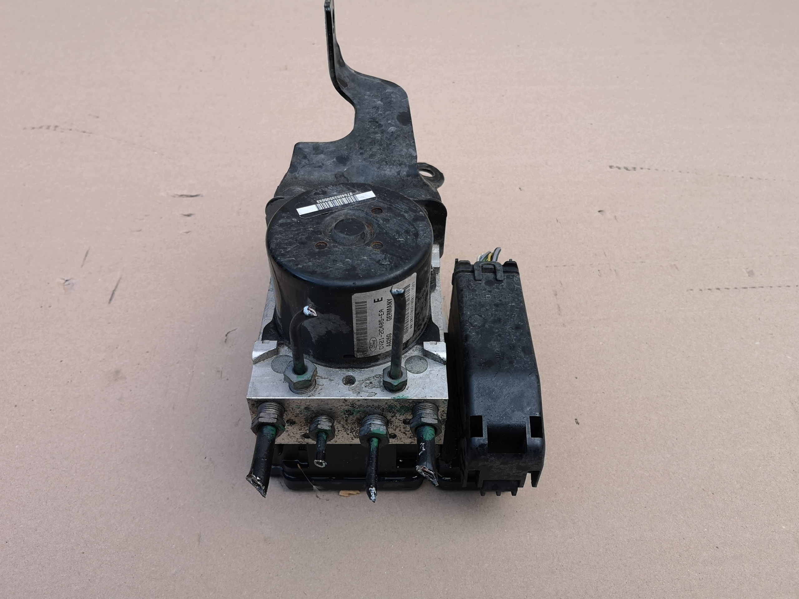 ABS-pumppu CV21-2C405-EA Ford Fiesta MK7 (2012-2017) image 2