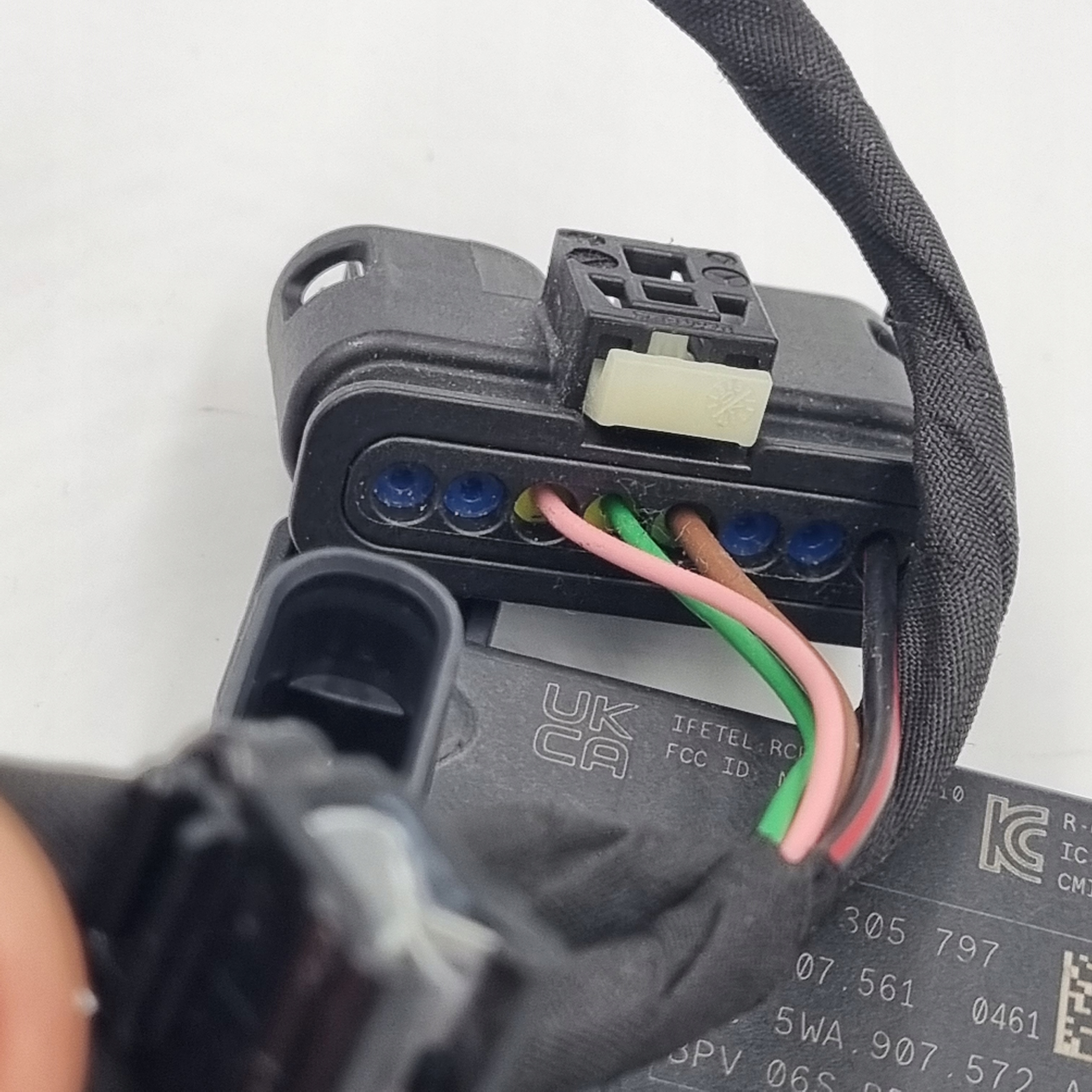 Sensor Radar VW Golf VIII OEM 5WA907561 5WA907572A image 3