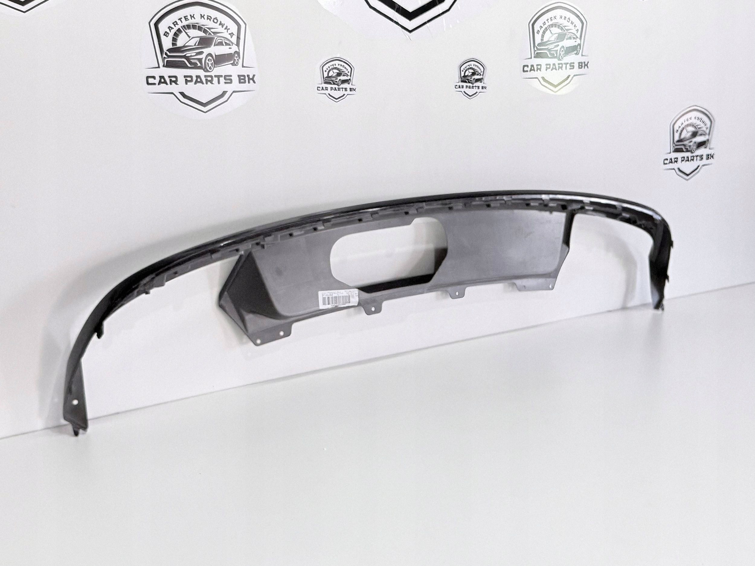 Spoiler Traseiro Skoda Octavia IV VRS OEM 5E7807521E image 6