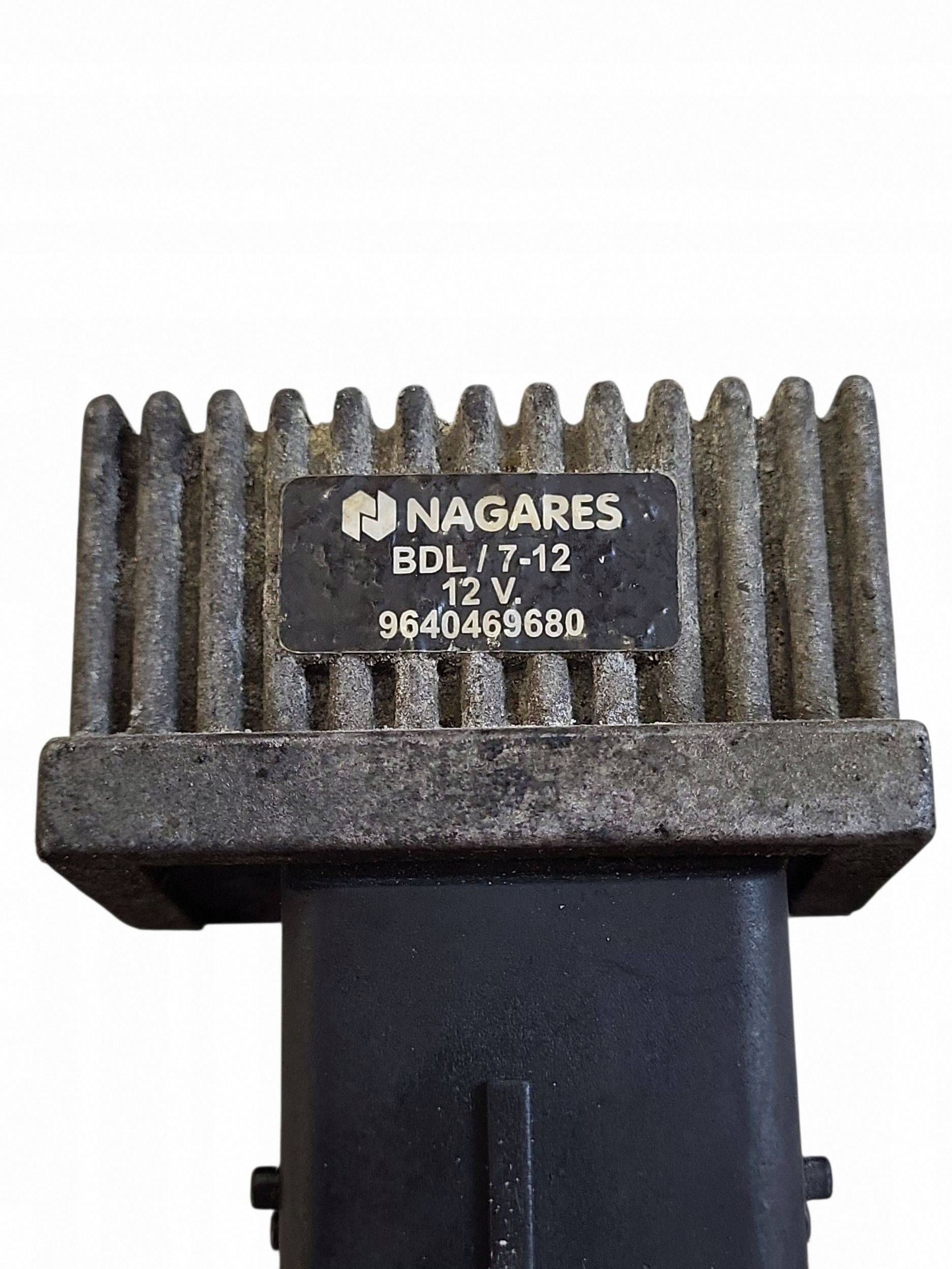 Bläsmotstånd Citroen OE OEM 9640469680 - Begagnad image 4