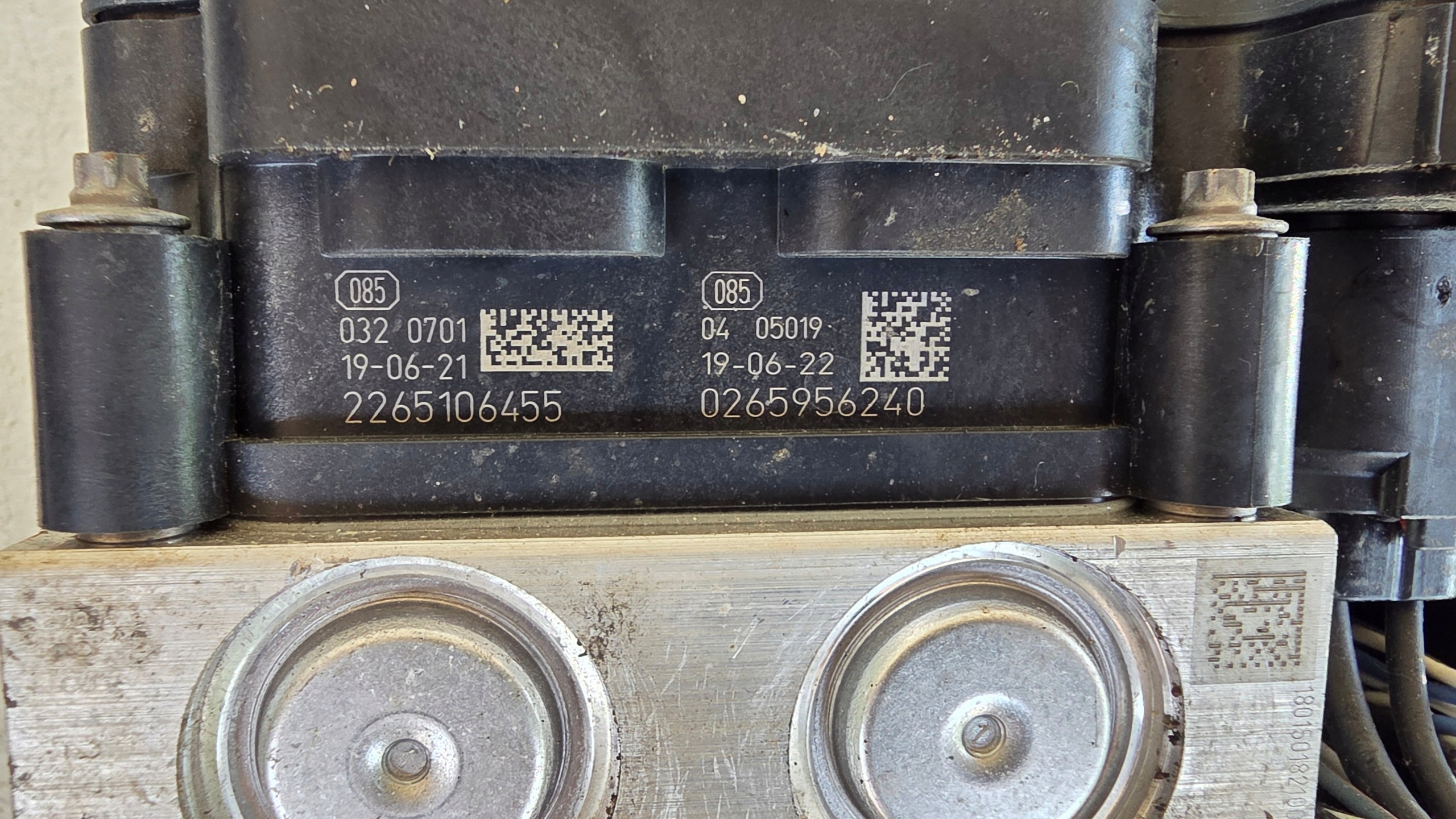 Bomba ABS/ESP OEM 9834565080 para Citroen C3 Aircross image 3