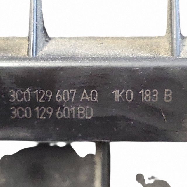 Luftfilterhus OEM 3C0129607AQ VW Passat B6 image 6