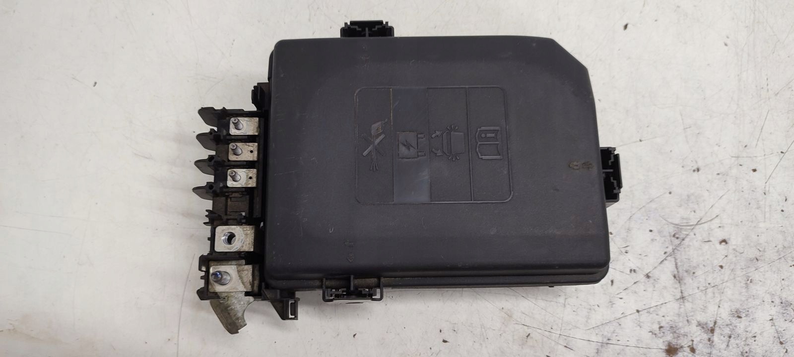 Caixa de Fusíveis Opel Astra K 1.4 OEM 39040858 - Usado image 4