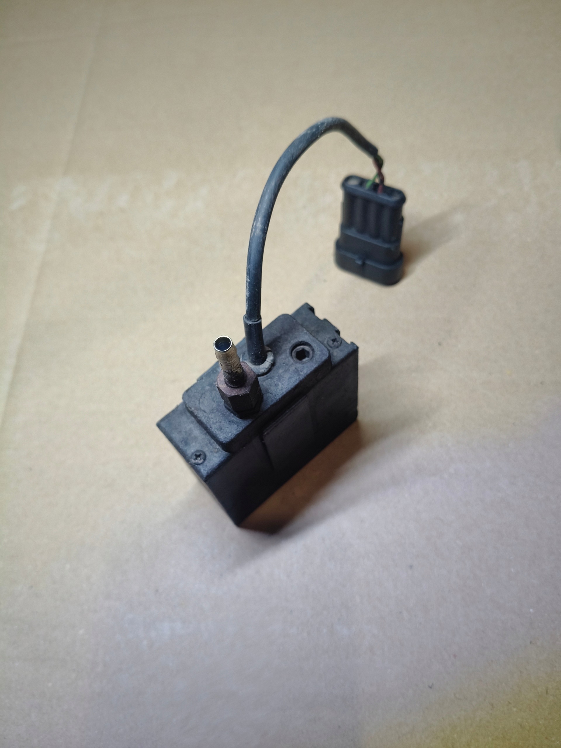 BRC Gas MAP Sensor OEM 67R-010036 - Begagnat skick image 4