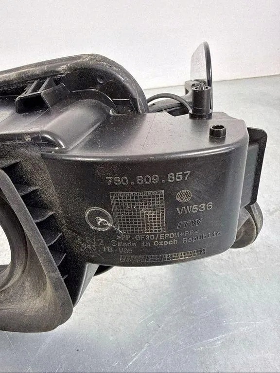 Polttoainetäyttötulppa OEM 04E010012R Seat Leon (5F) image 9