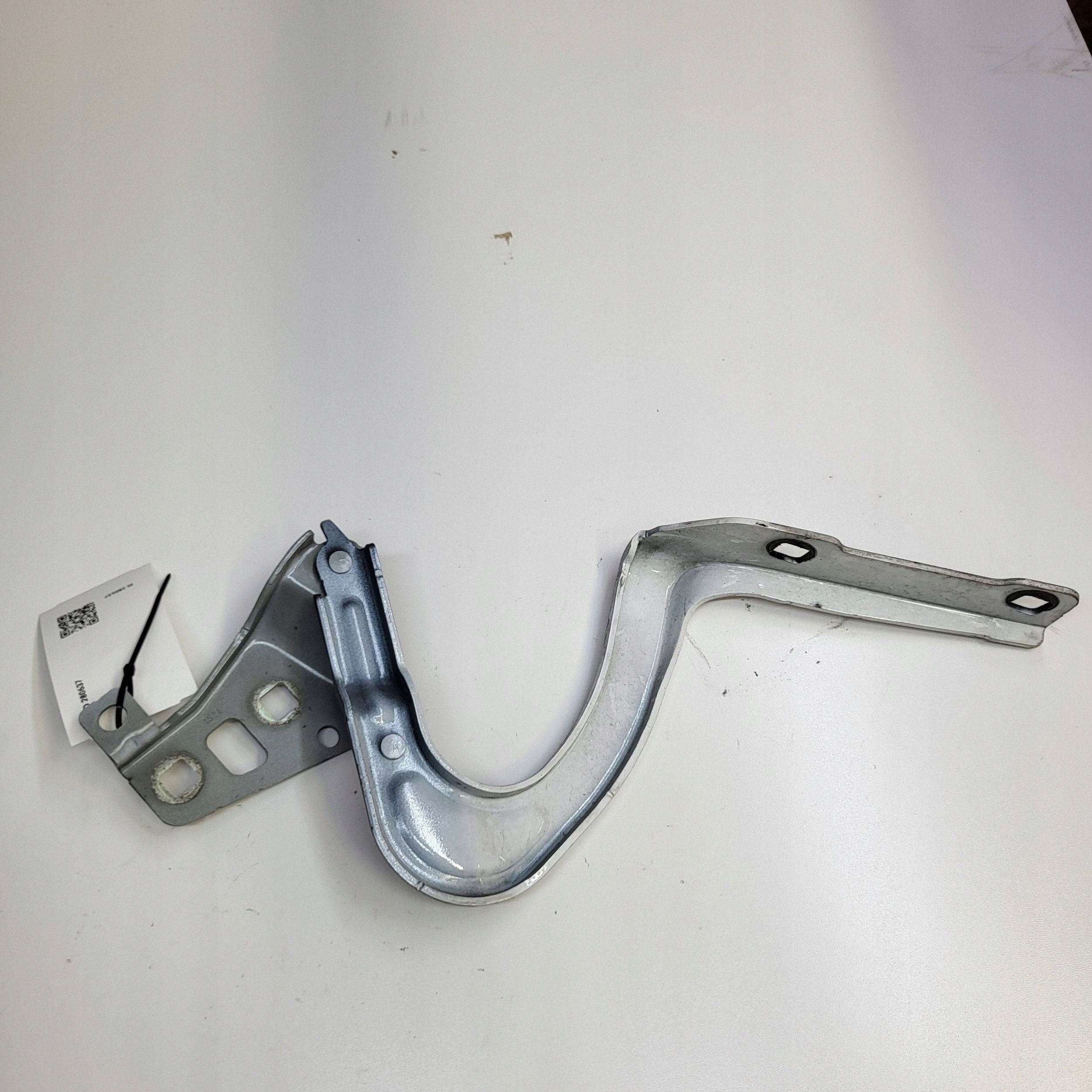 Dobradiça do Capô Tesla Y Esquerda Dianteira OEM 149626700C image 3