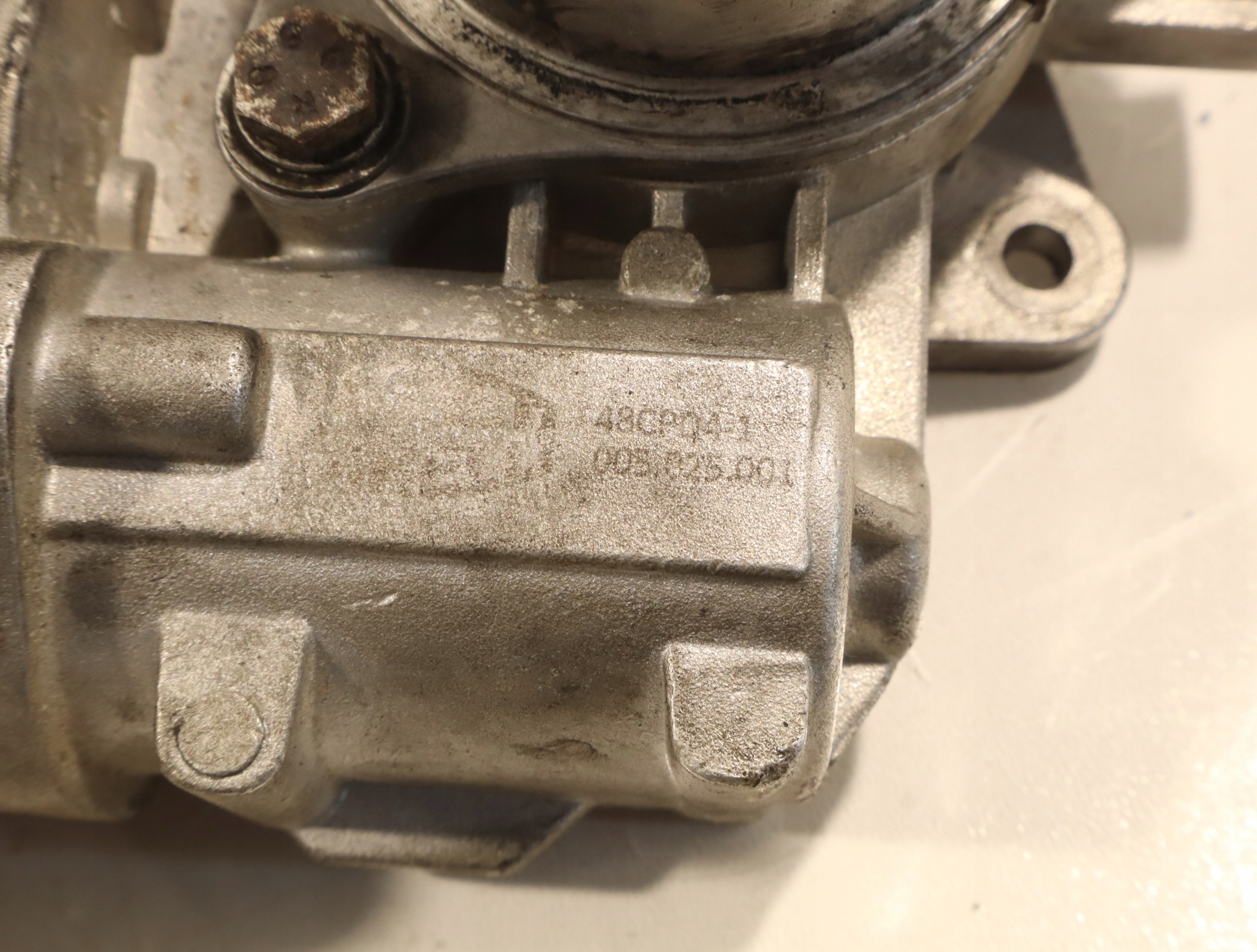 Corps de papillon Magneti Marelli OEM 48CPD4 - Occasion image 8