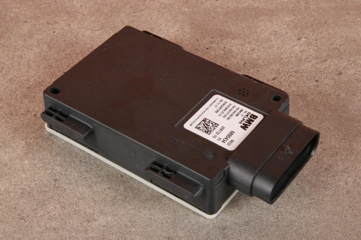 BMW G11 G12 G30 G31 G32 X3 G01 X4 G02 M5 tutka-anturi RS-01 6890434
