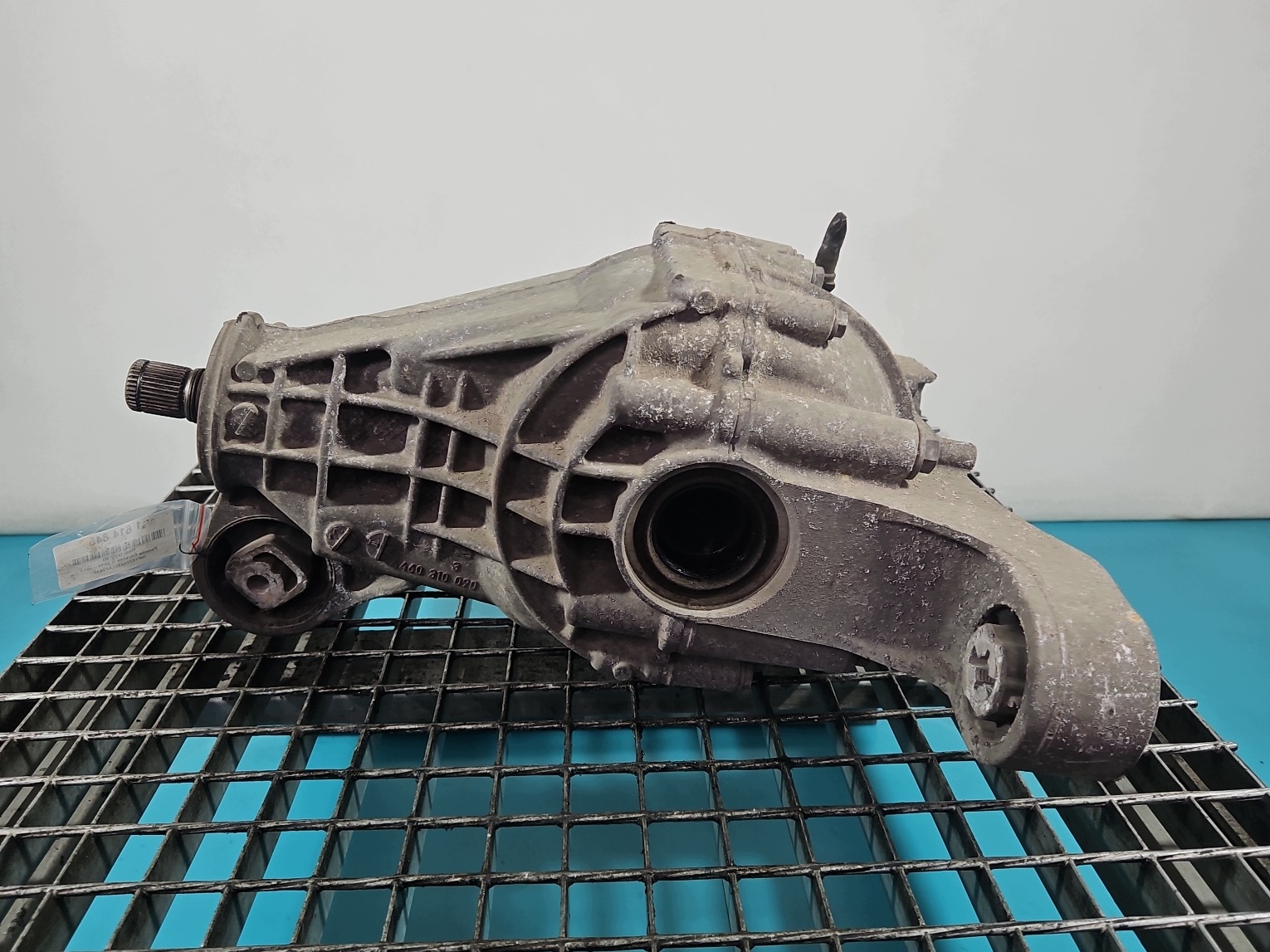 Redutor traseiro OEM 4460310090 para Porsche Cayenne 92A image 3