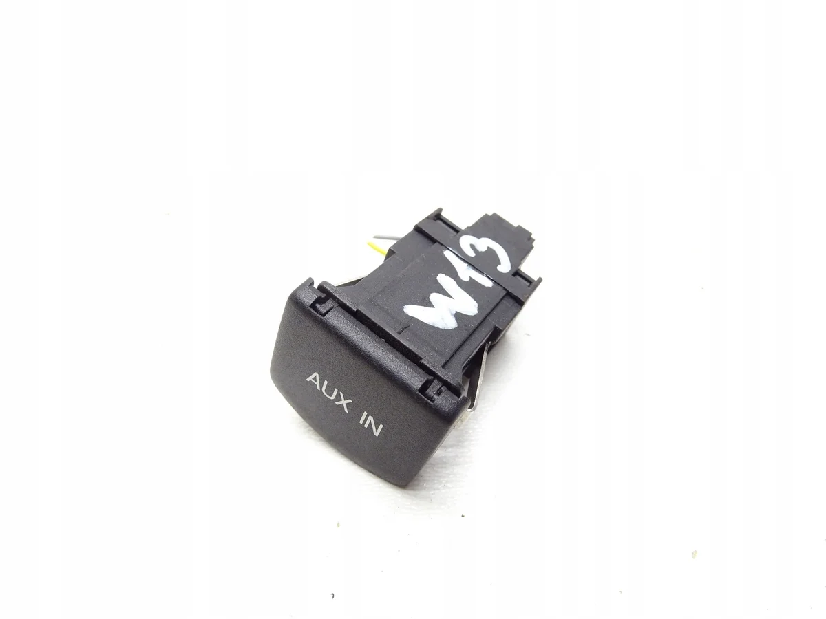 AUX-uttag 6R0035724 VW Polo V 6R 6C