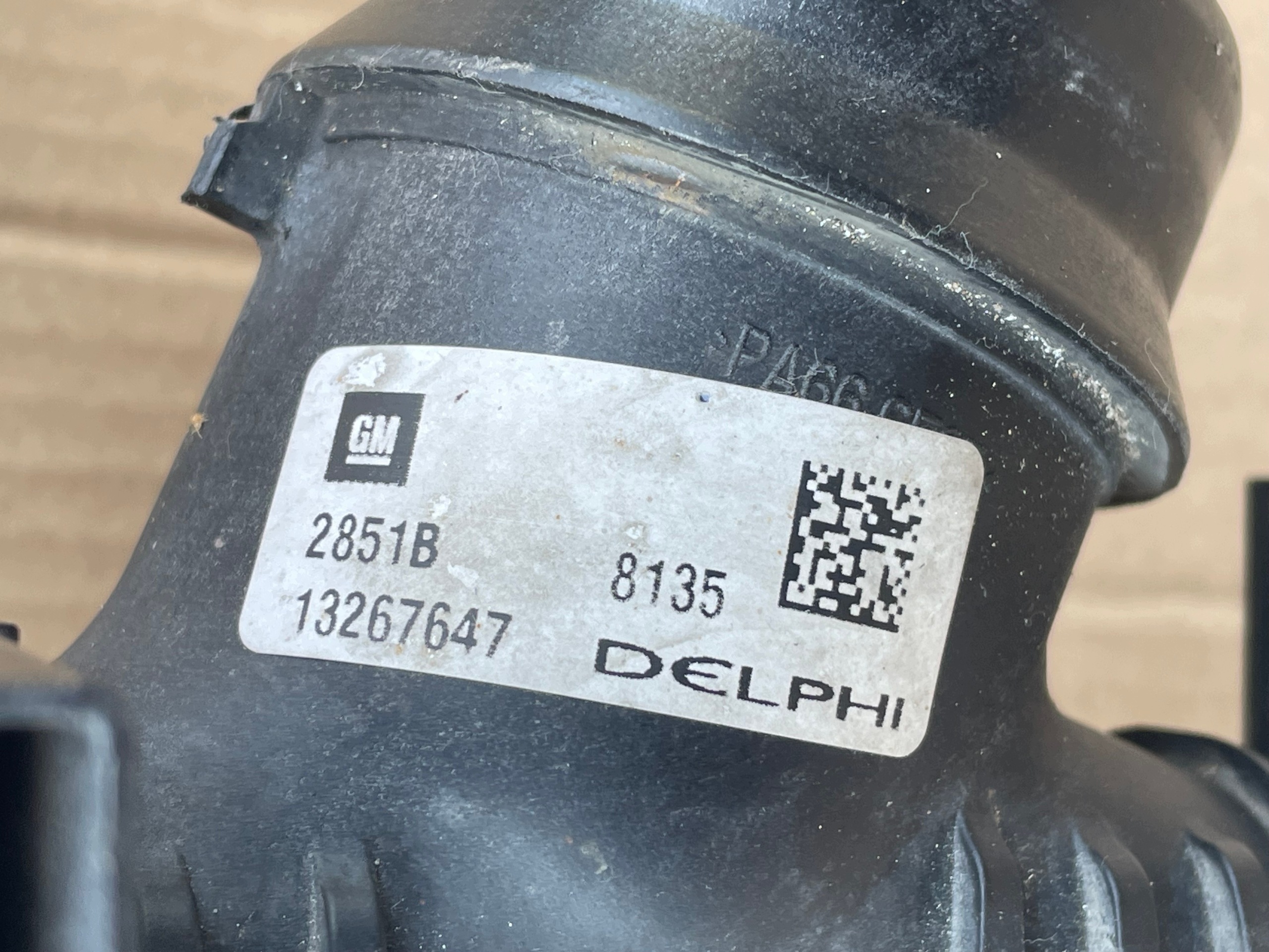 Radiateur d'eau Citroen C5 2009 OEM 13267647 image 10