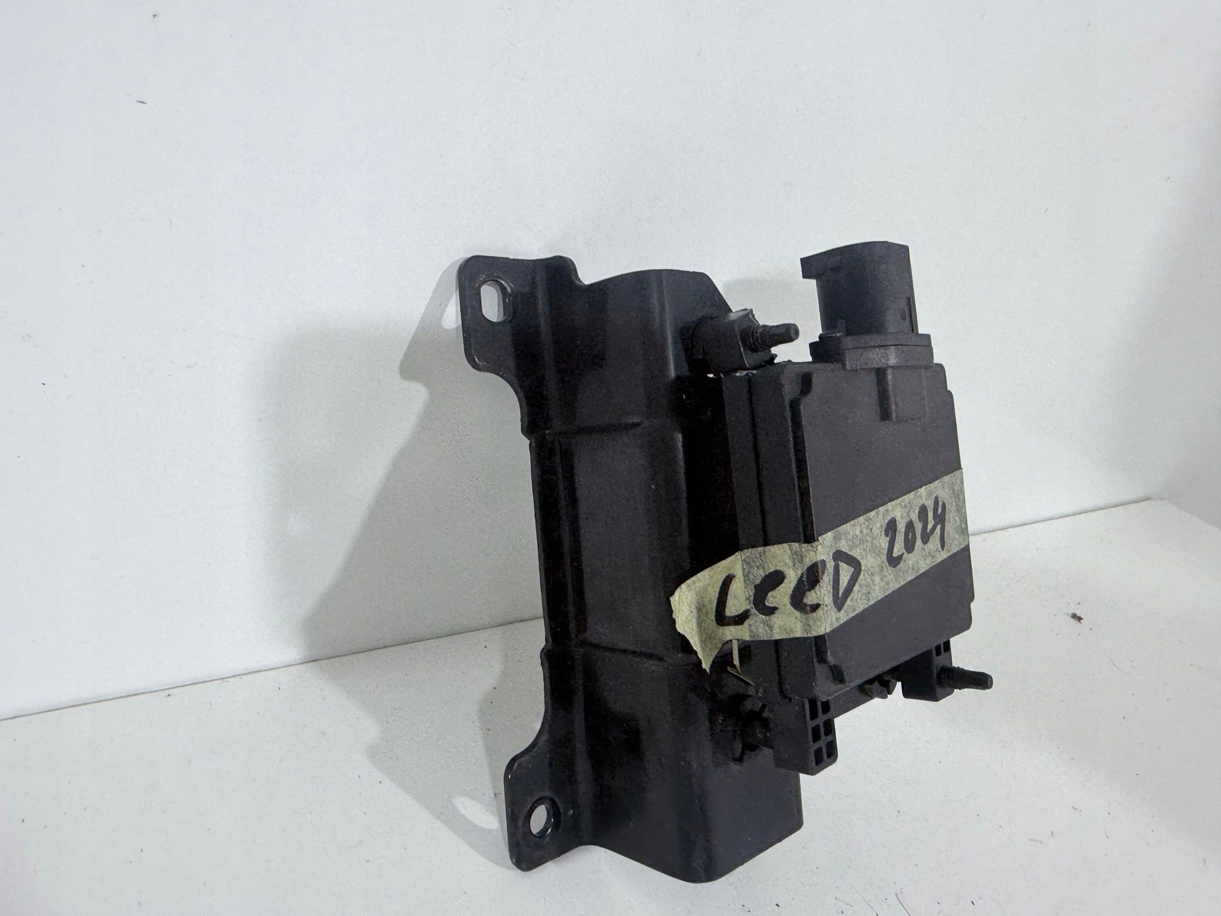 Radar Distronic OEM 99110J7700 für Kia Ceed/Proceed