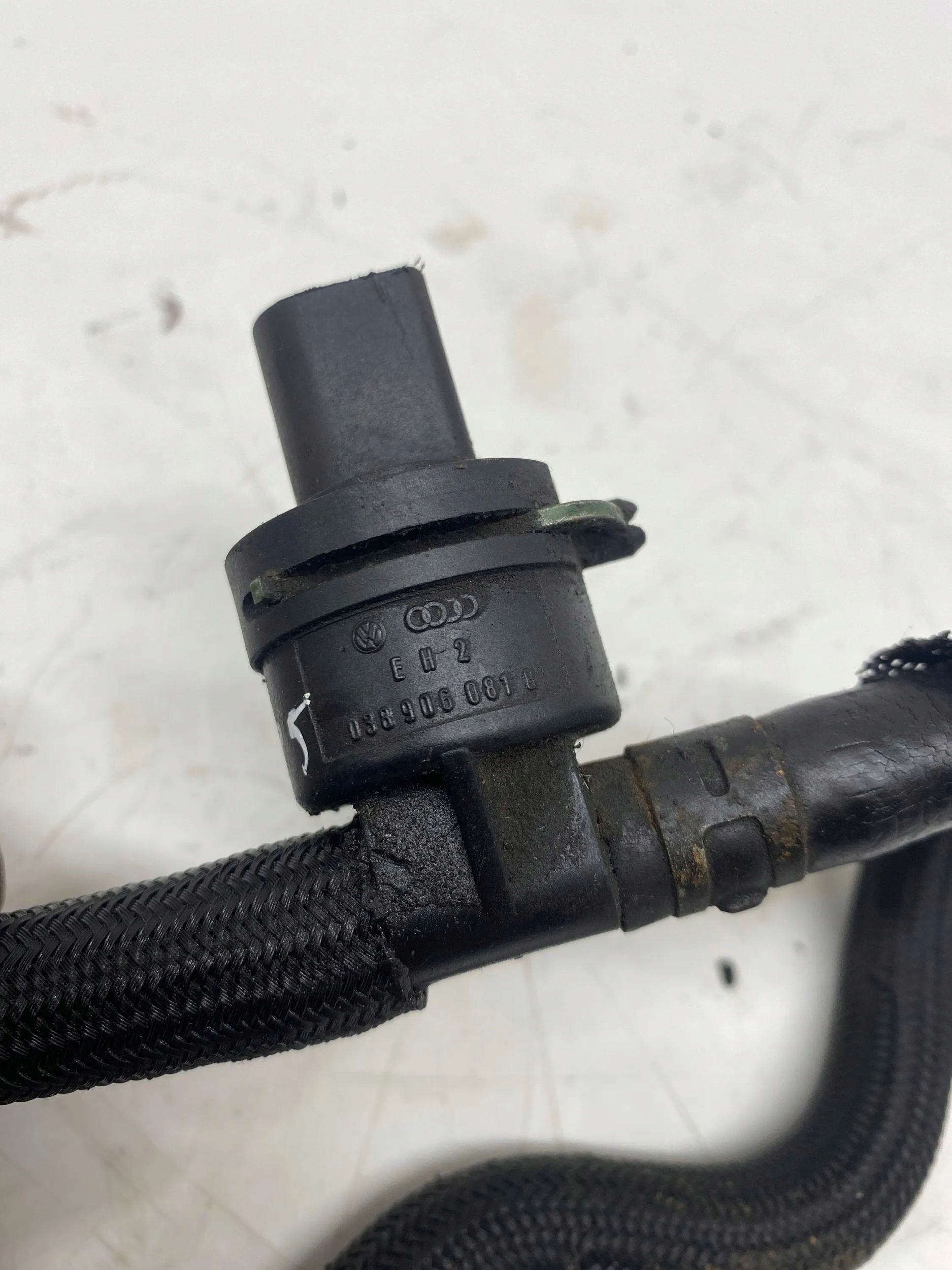 Sensor de Temperatura de Combustível Ford Galaxy 038906081C image 4