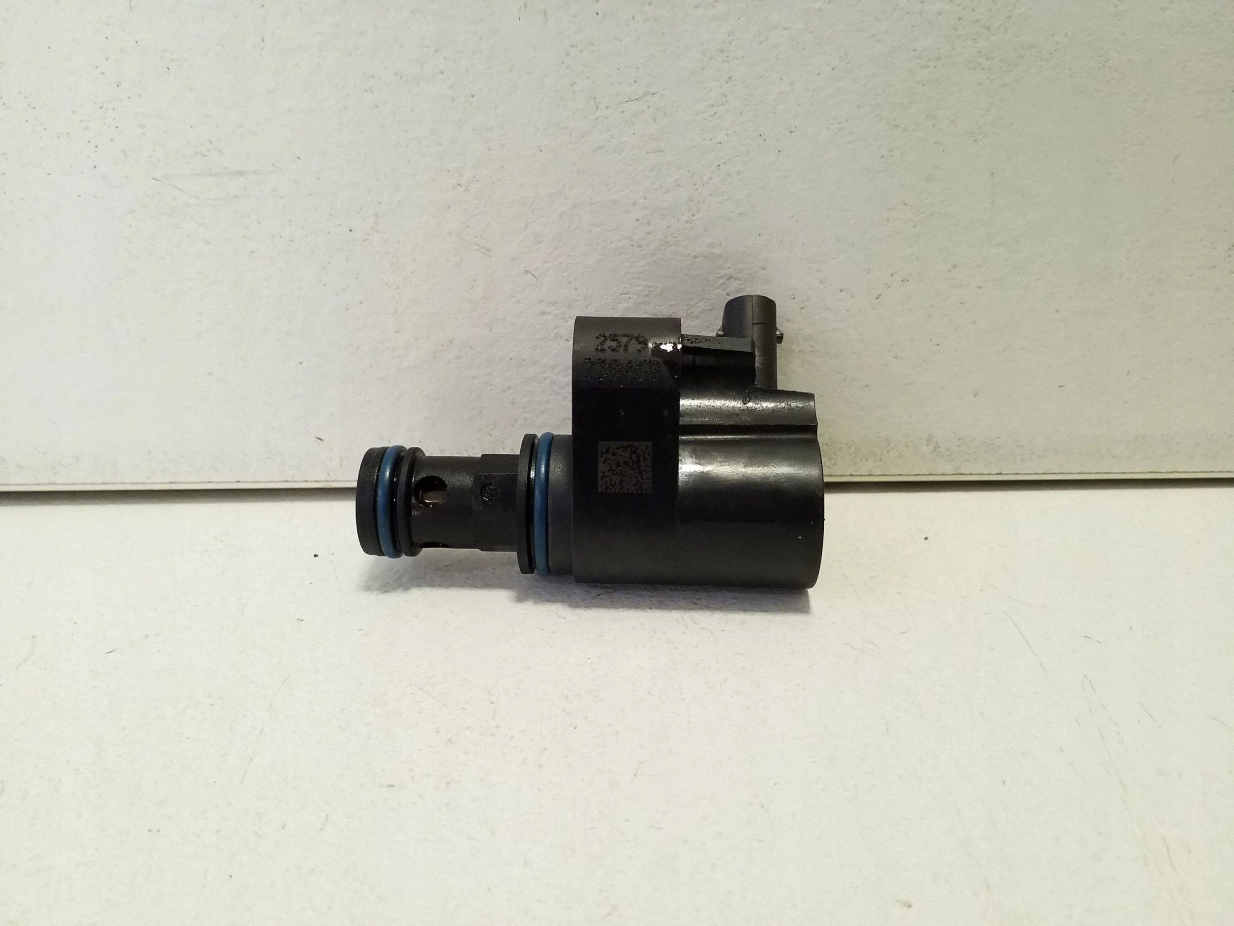 Ventil für variable Ventilsteuerung OEM 05C906455J image 2