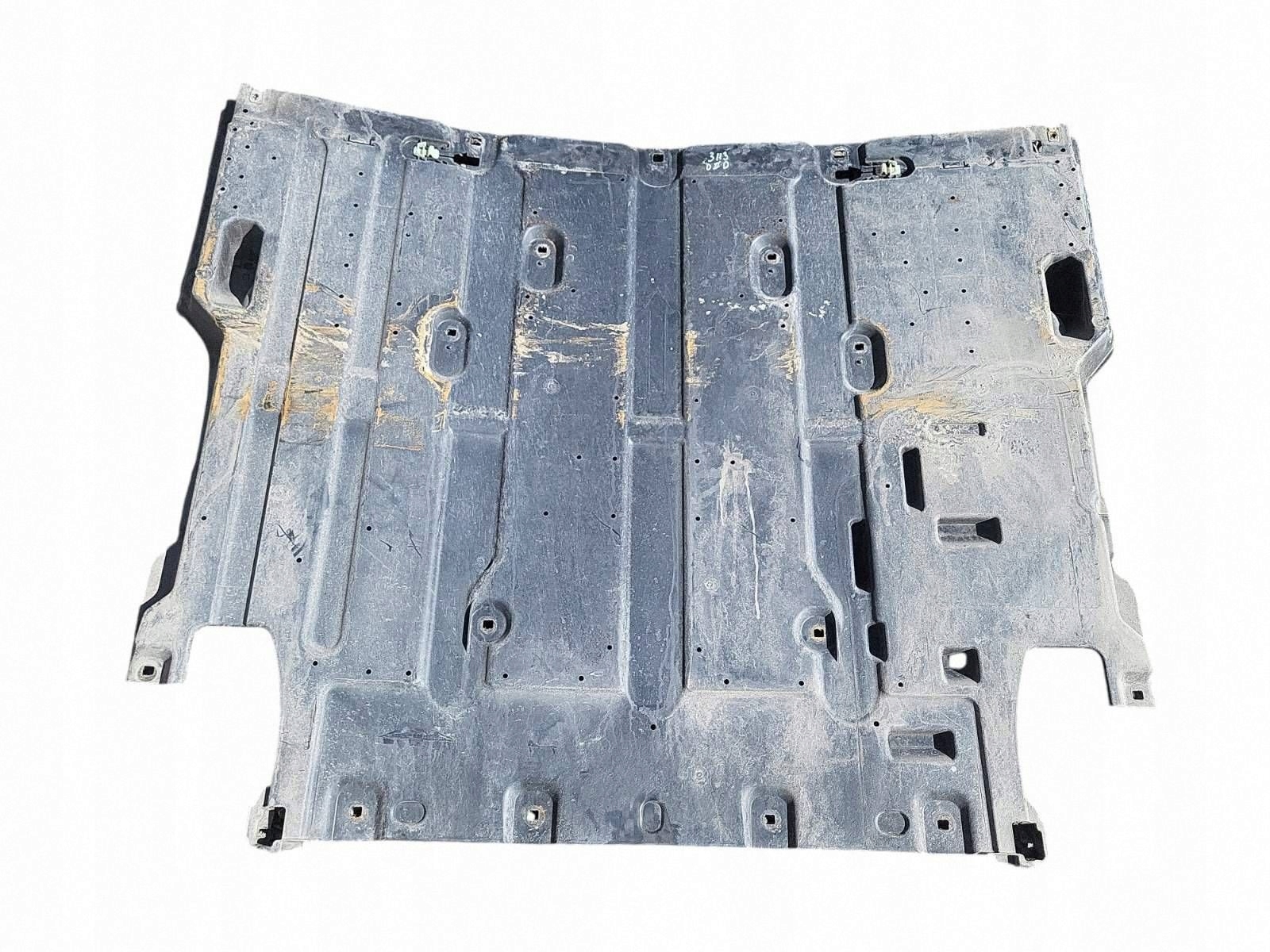 OEM 9826551980 Alustasuojus Citroen E-C4/C4 III:lle