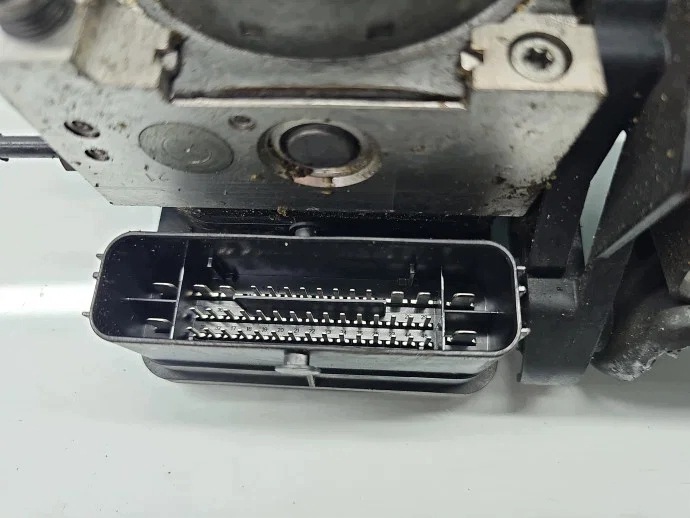 Bomba ABS OEM 3Q0614517Q para Skoda Octavia III image 6