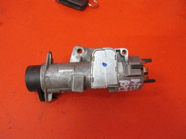VW Sharan Ignition Switch OEM 4B0905851 - Used image 3