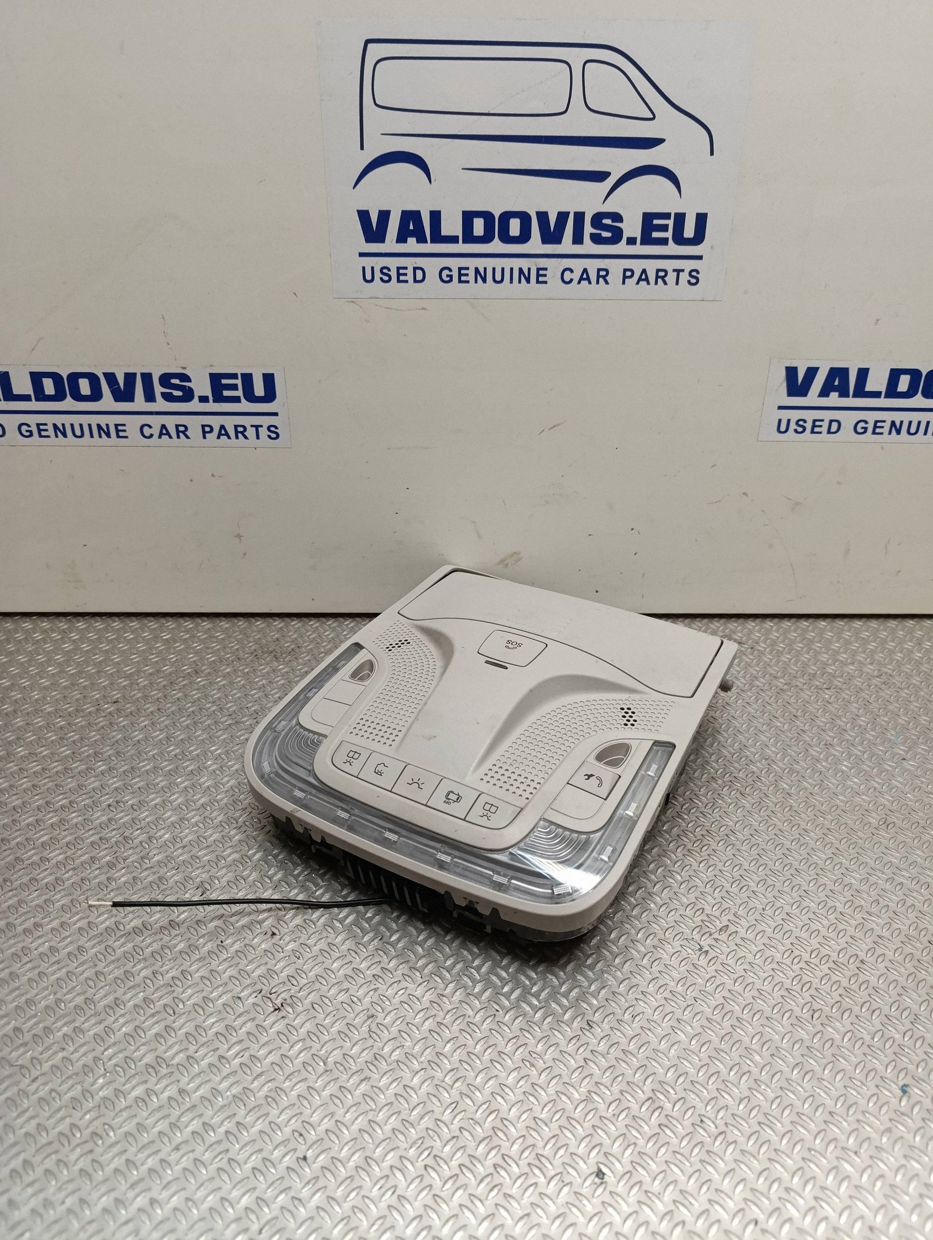 Luz Cabine Mercedes VITO W447 OEM A4479000712 image 2