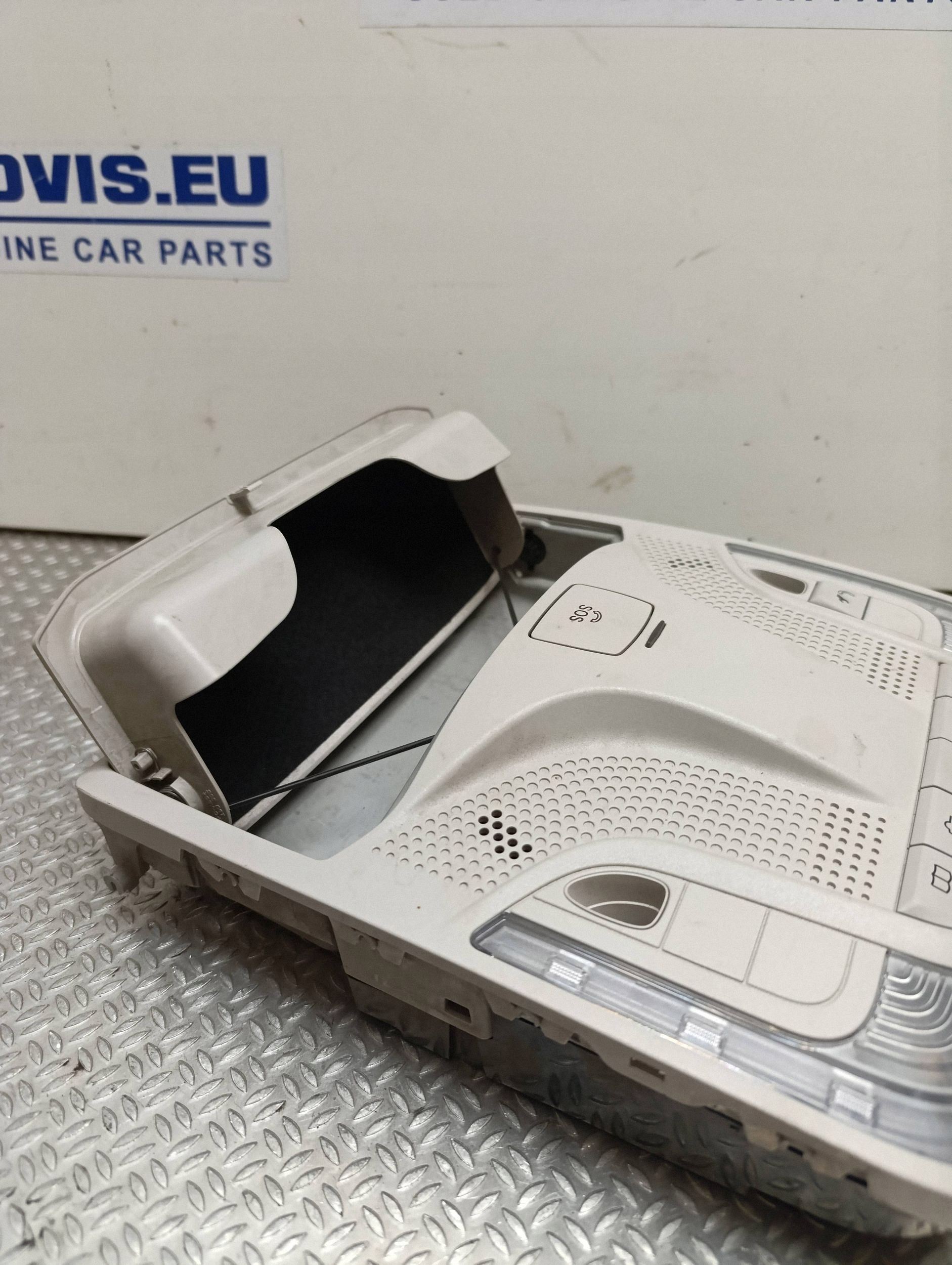 Luz Cabine Mercedes VITO W447 OEM A4479000712 image 3