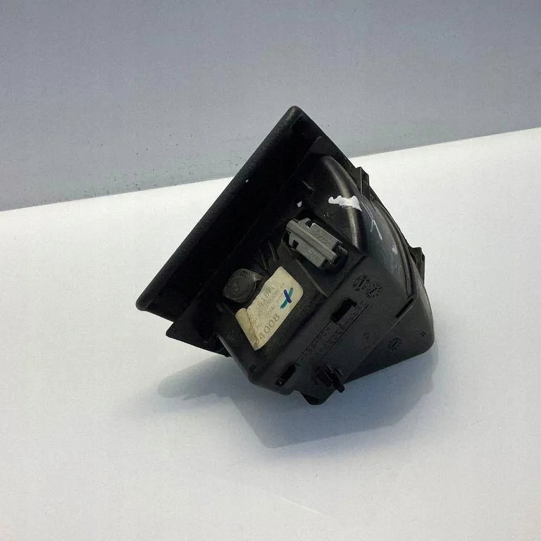 Cendrier Mercedes-Benz OEM A2198100130 - Occasion image 3