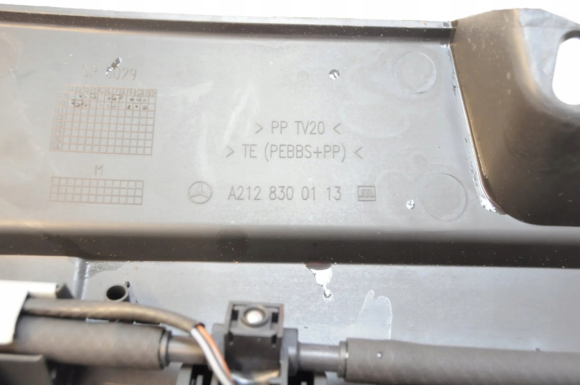 Mercedes-Benz Torkararmslock OEM A2128300113 image 8