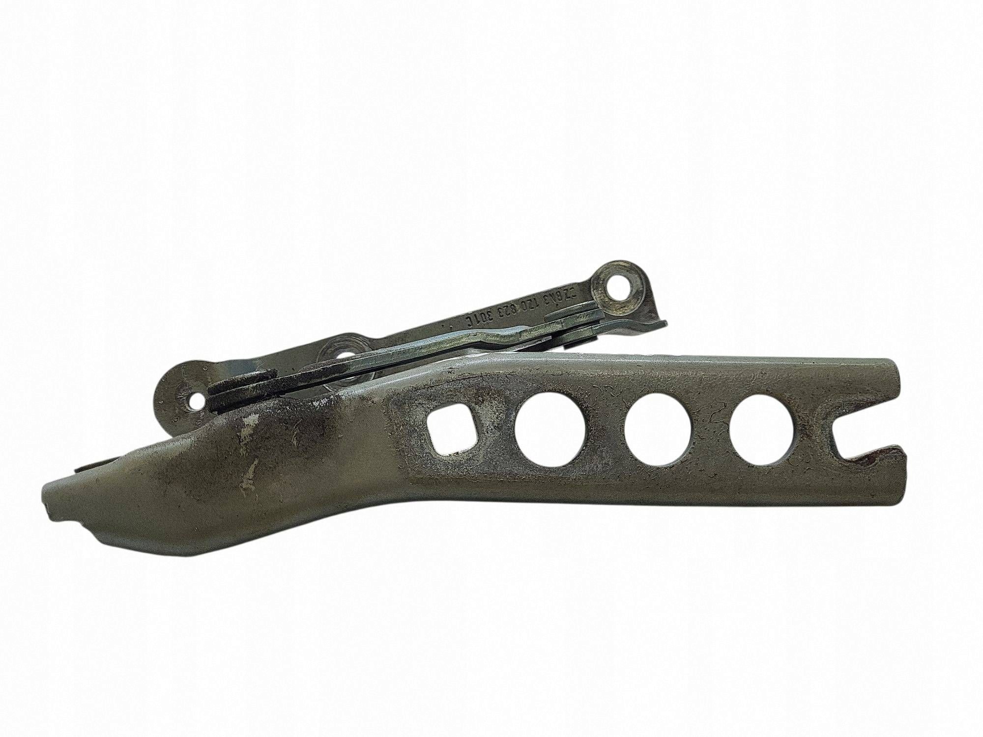 OEM 1Z0823301C/1Z0823302C Konepeltisarana Skoda Octavialle