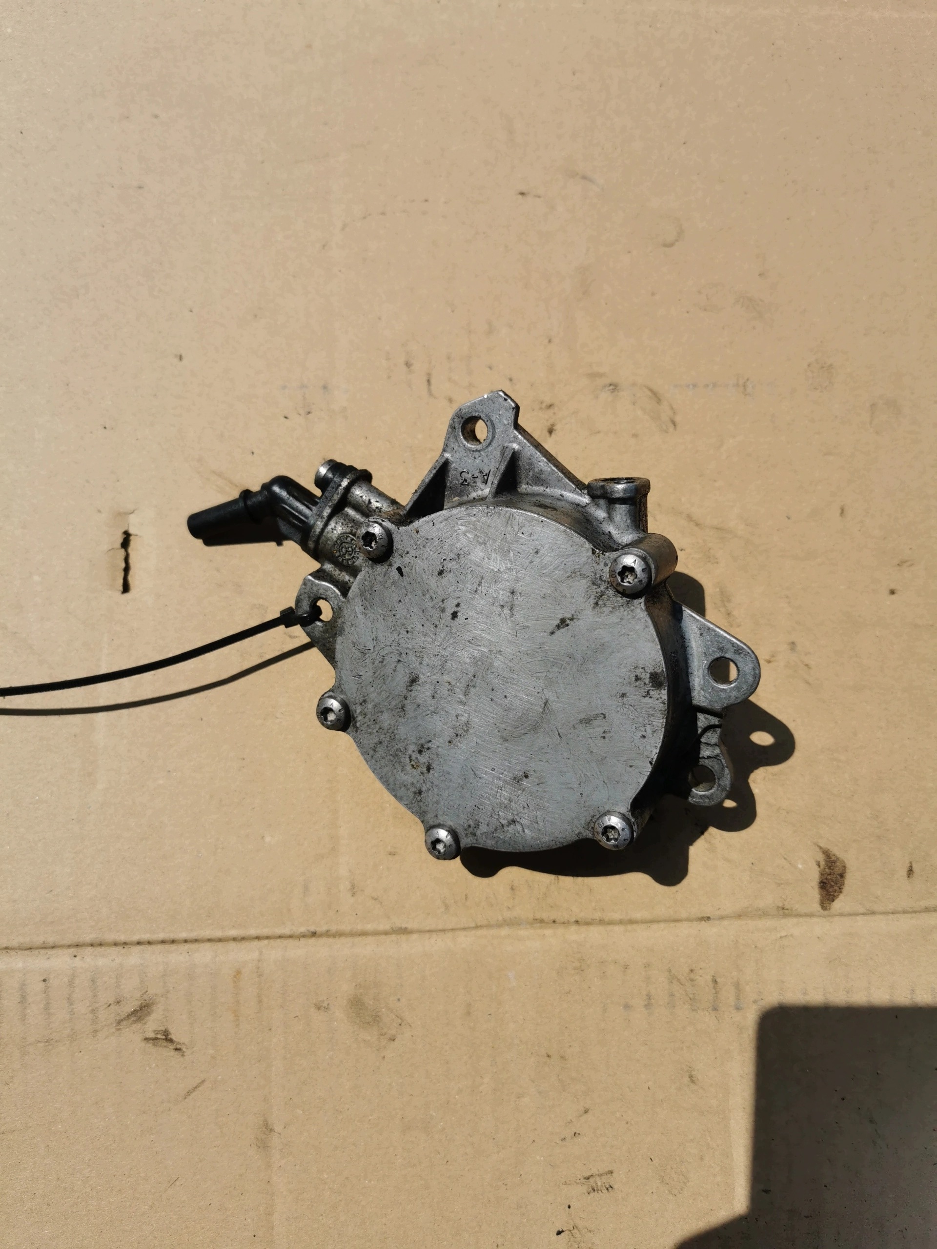 OEM 7597920-02 alipainepumppu Citroen DS3 1.6 VTI:lle