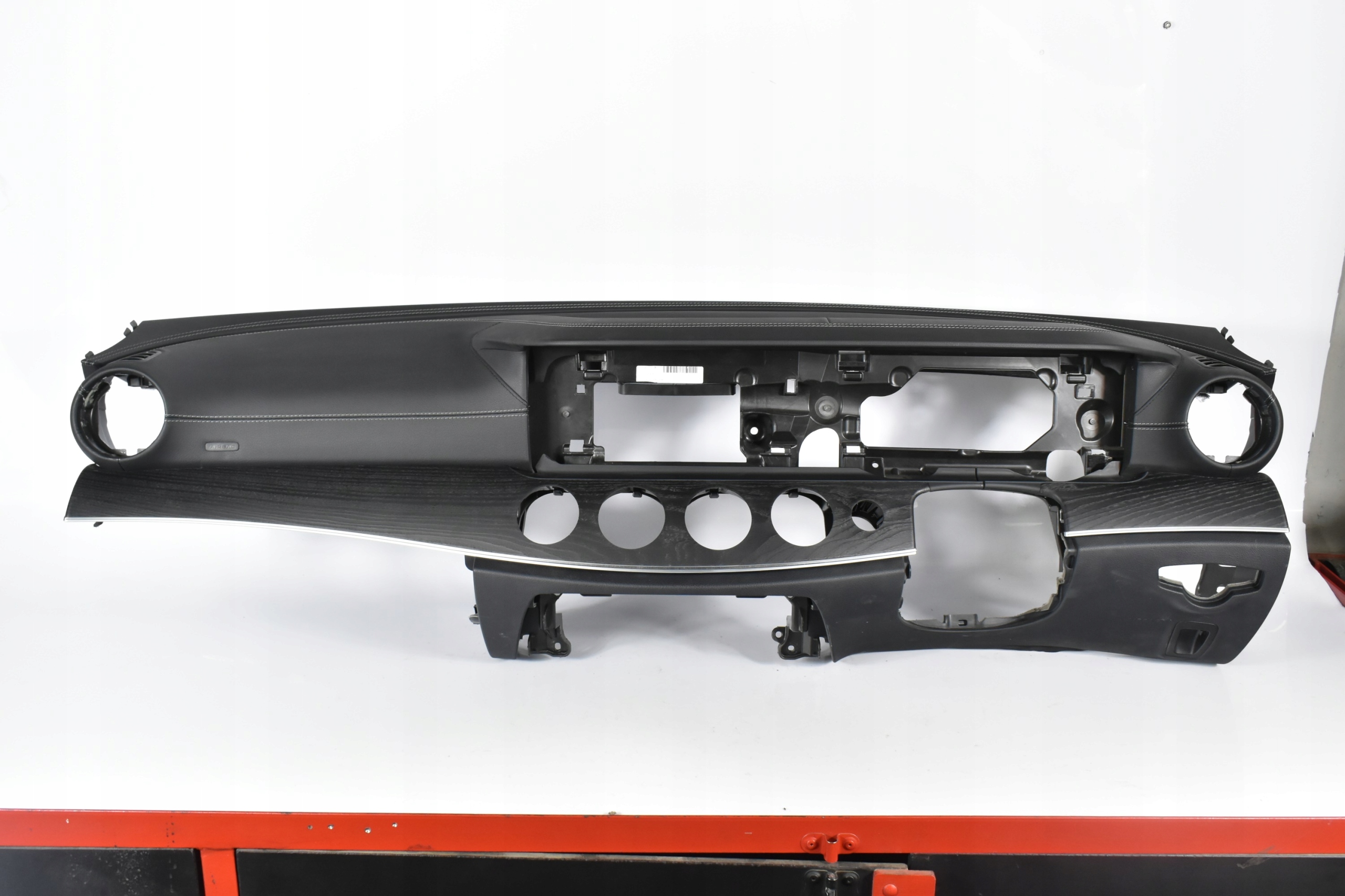Mercedes-Benz CLS C257 Mittaristo OEM A2136809904 image 2