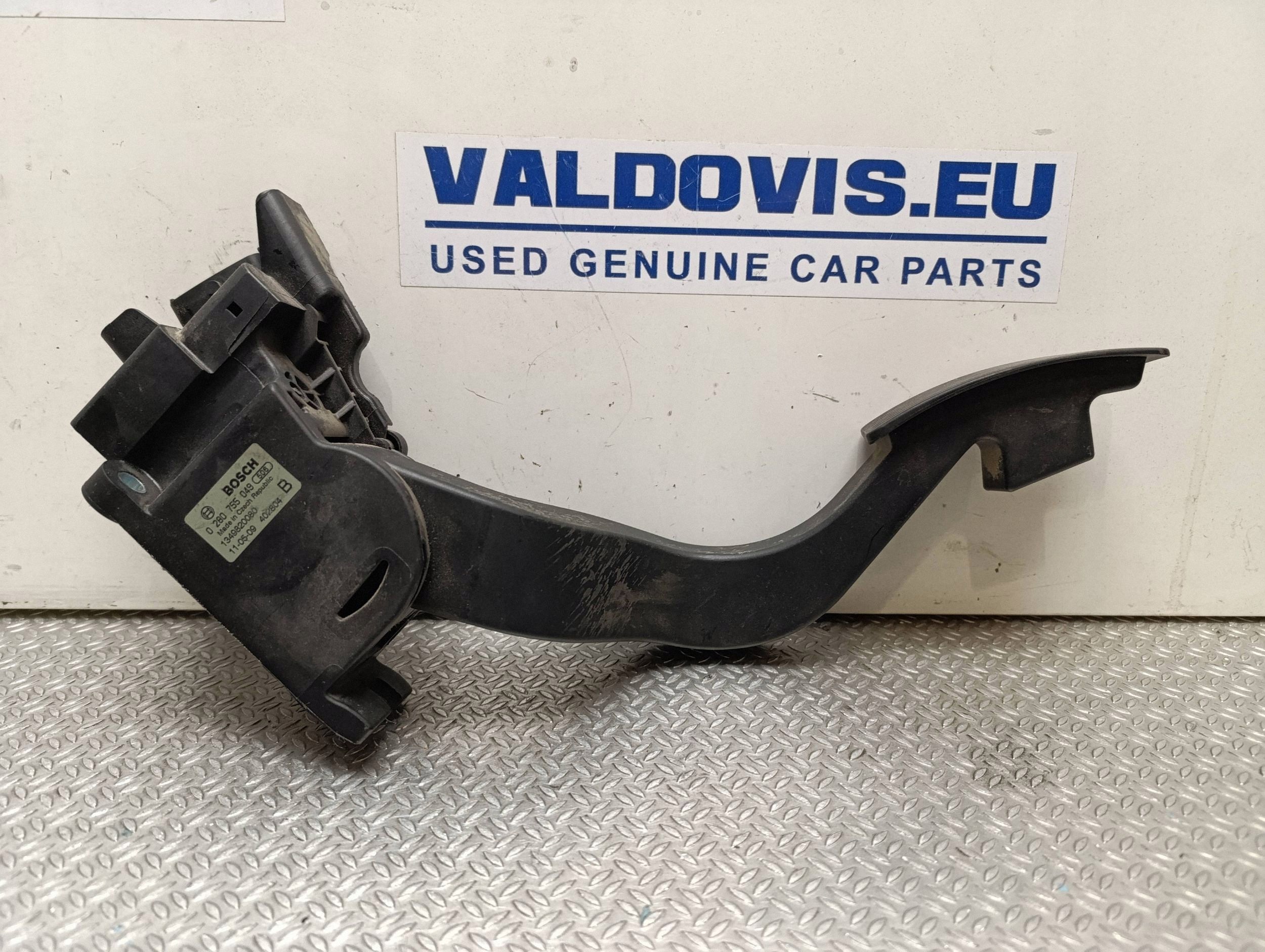 Fiat OE gaspedalpotentiometer OEM 1349820080 image 2