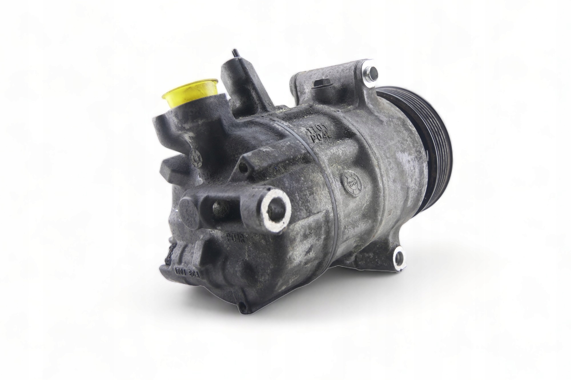 Used Sanden AC Compressor OEM 5N0820803 image 4