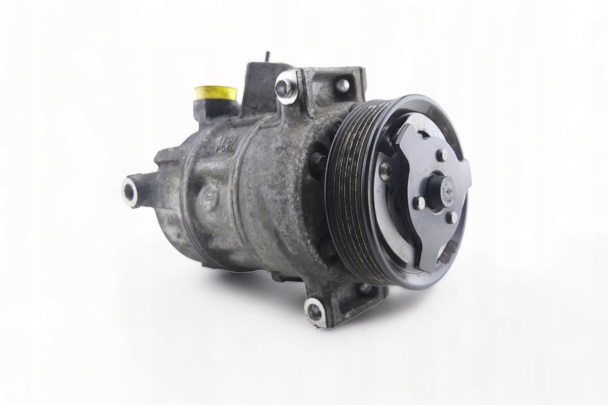 Used Sanden AC Compressor OEM 5N0820803 image 6