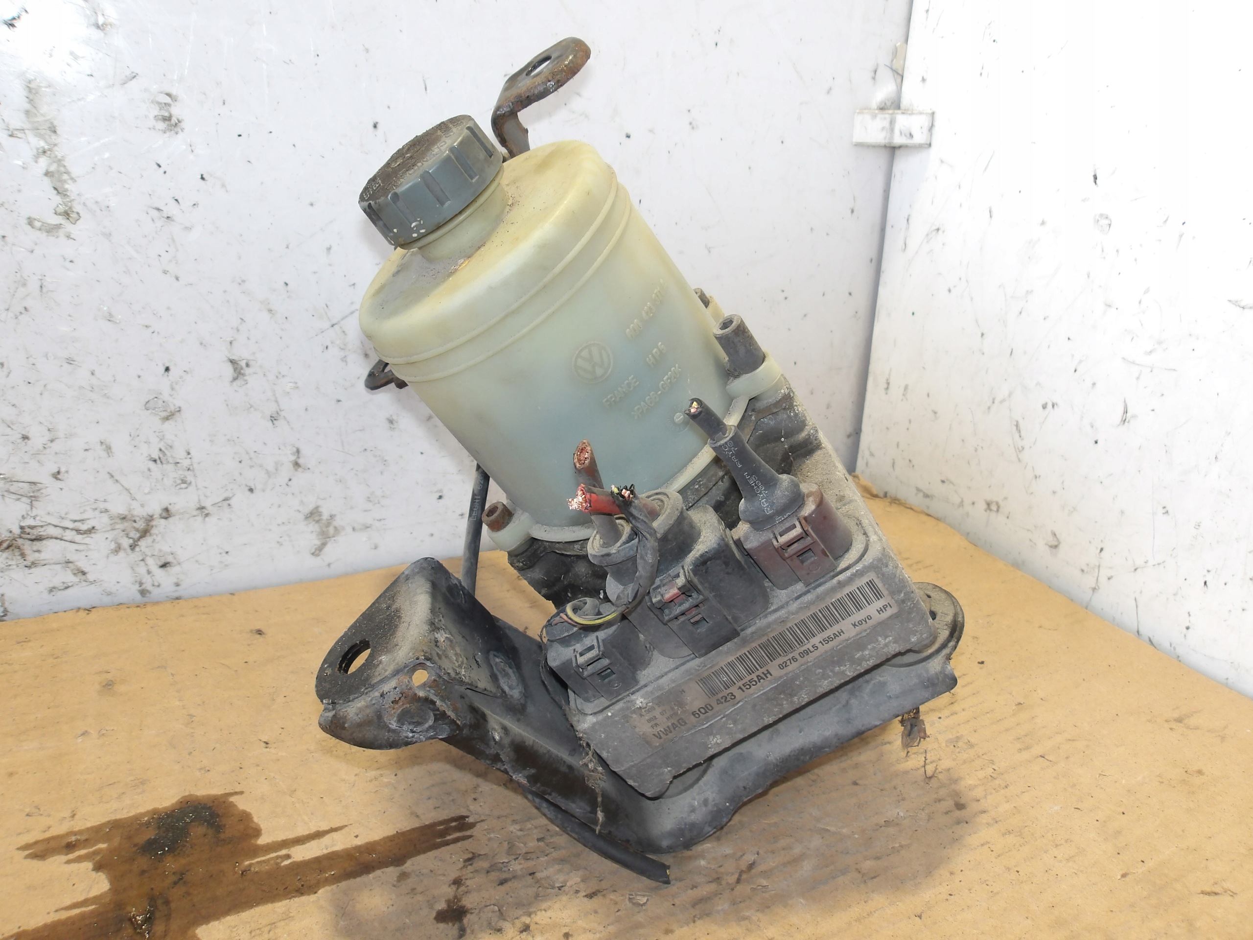 Styrpump OEM 6Q0423155AH för VW/SEAT/SKODA image 2