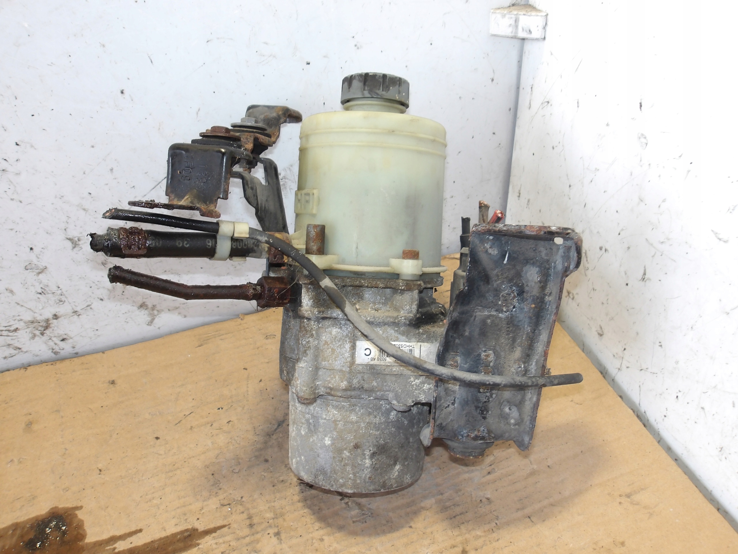 Styrpump OEM 6Q0423155AH för VW/SEAT/SKODA image 4