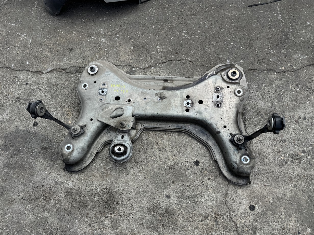 OEM 544016605R Frontschlitten für NV300 Trafic III image 3