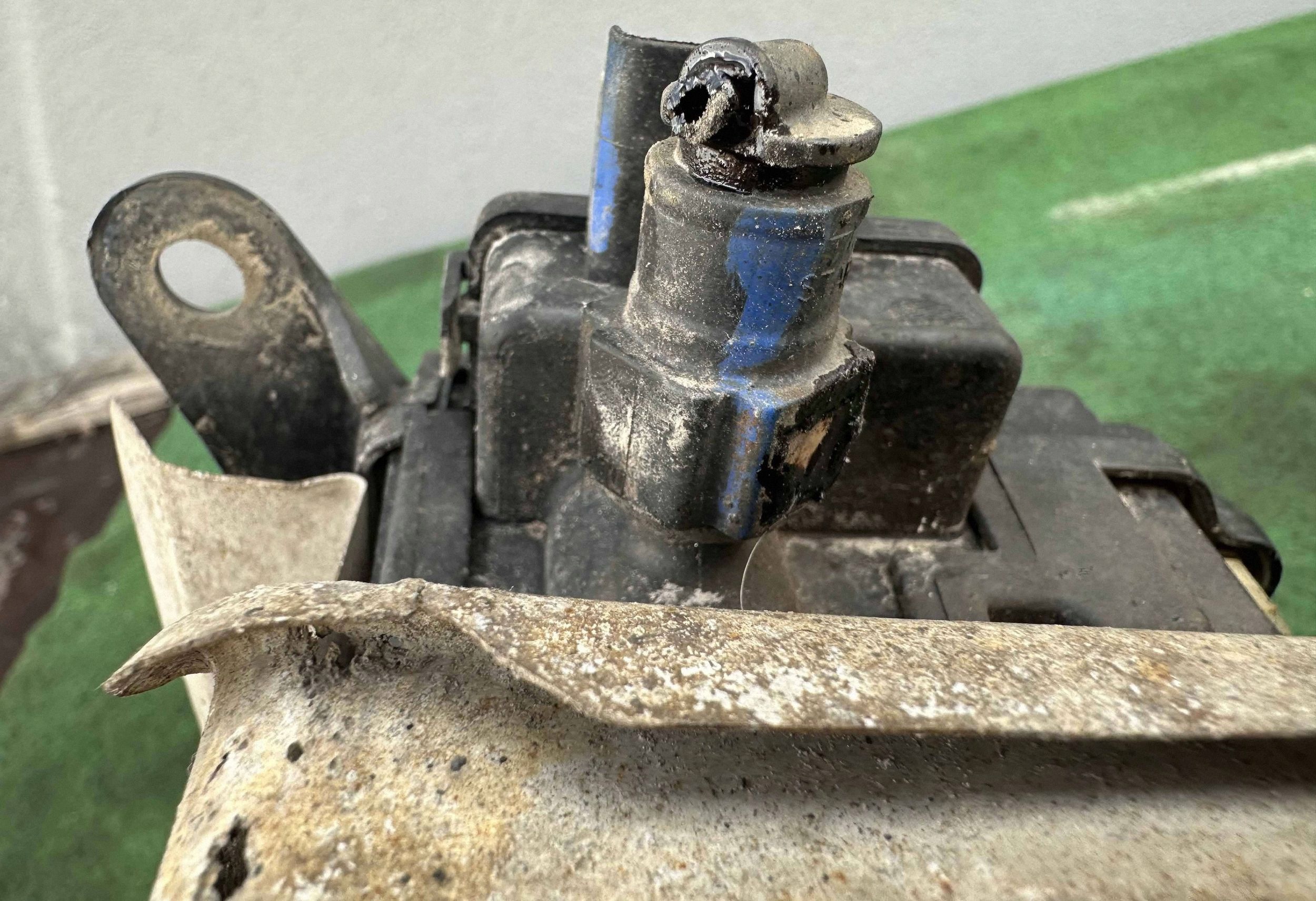 FAP-tank CITROEN C4 I 1.6 HDI OEM 9652851580 image 3