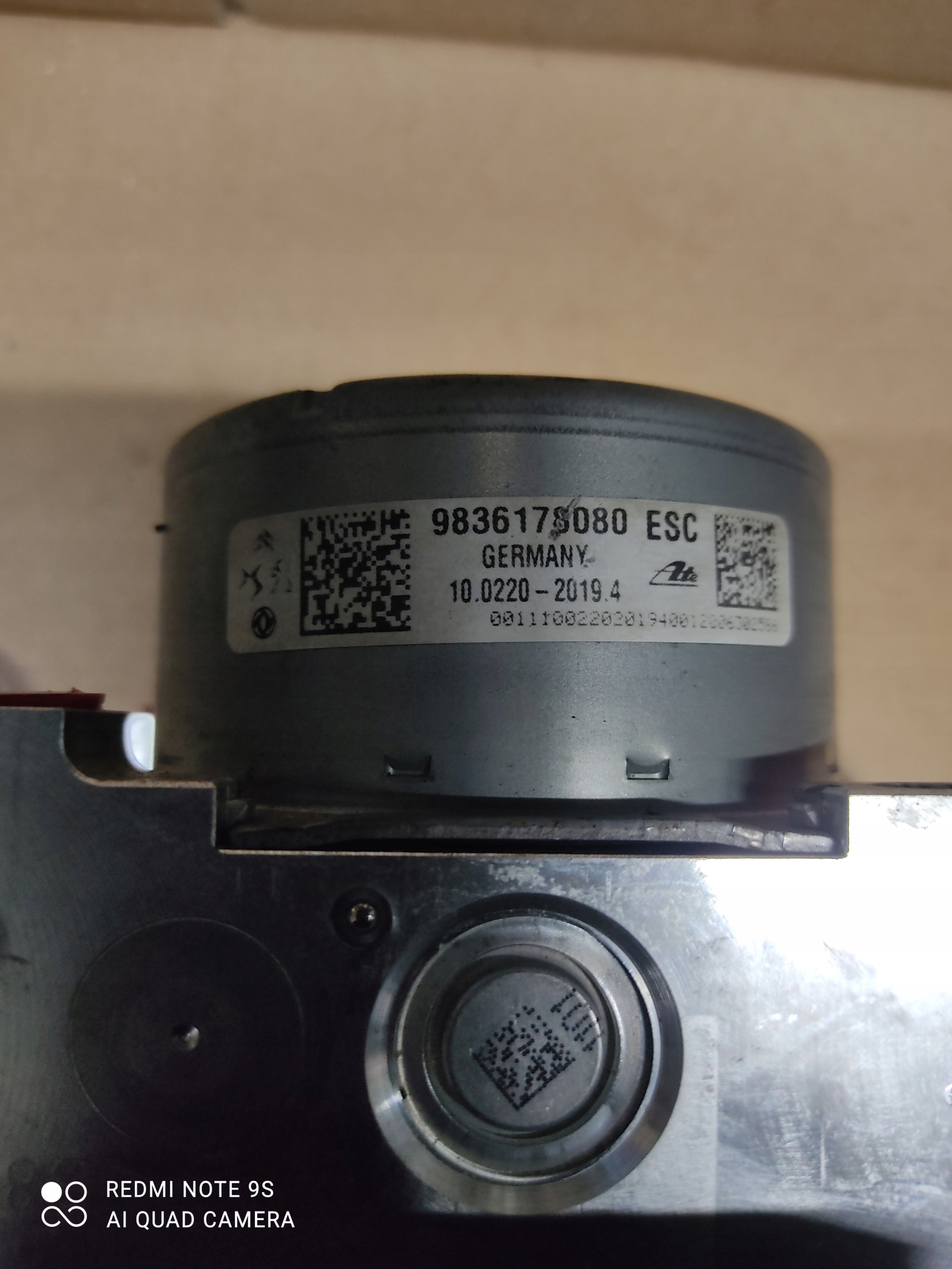 ABS-jarrupumppu OEM 9836178080 Peugeot 208 II:lle
