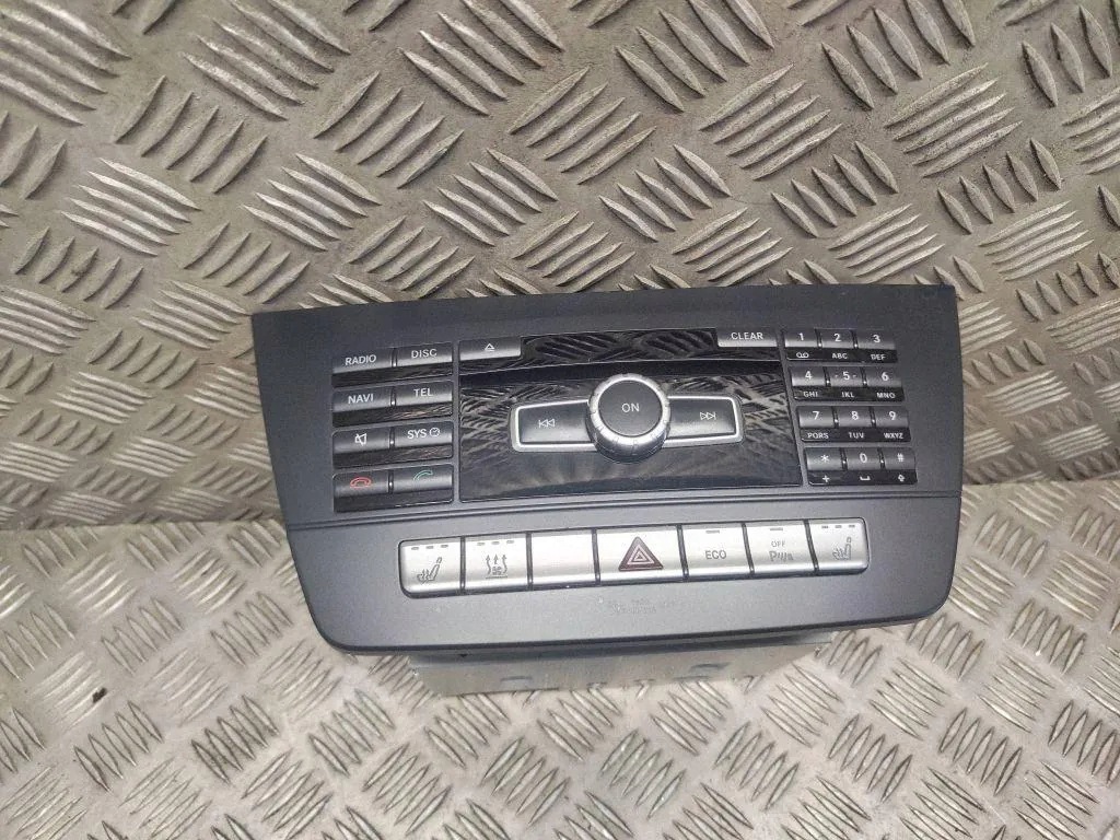 OEM A2049001813 Navigationsradio für Mercedes-Benz C W204 image 2