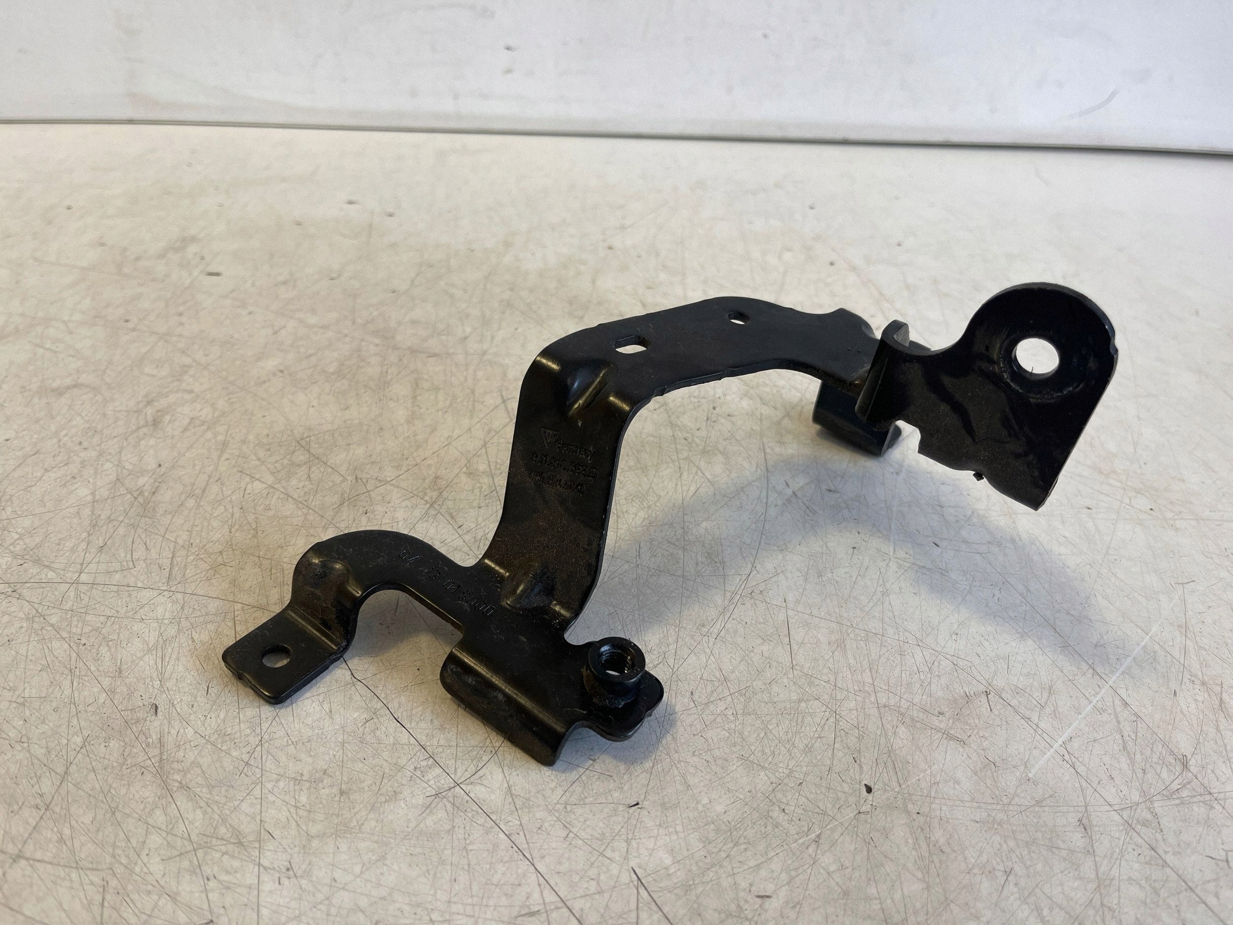 Porsche OE 9J1816593D Support Compresseur AC pour Taycan image 2