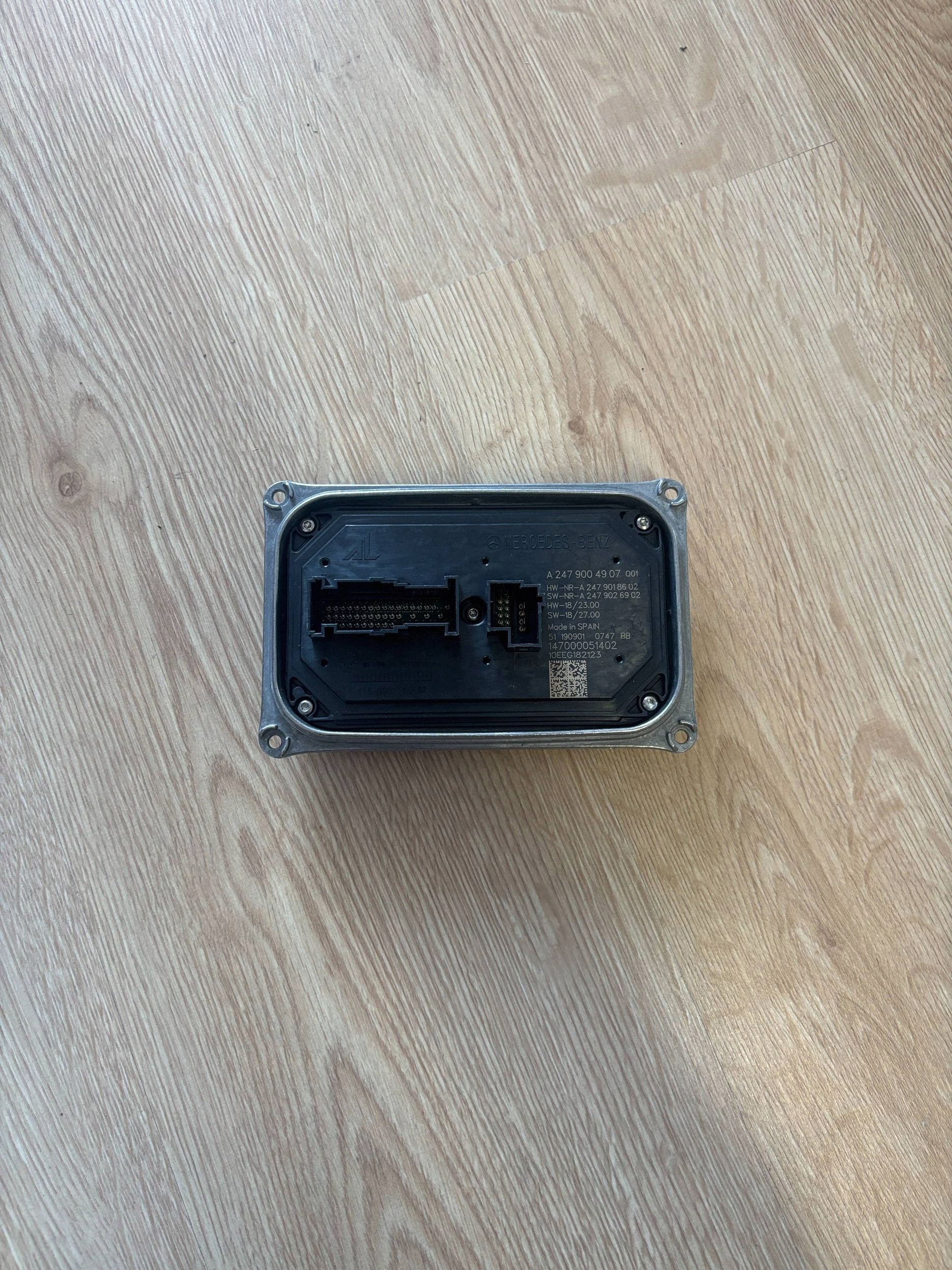 Module de contrôle des feux OEM A2479004907 Mercedes image 2