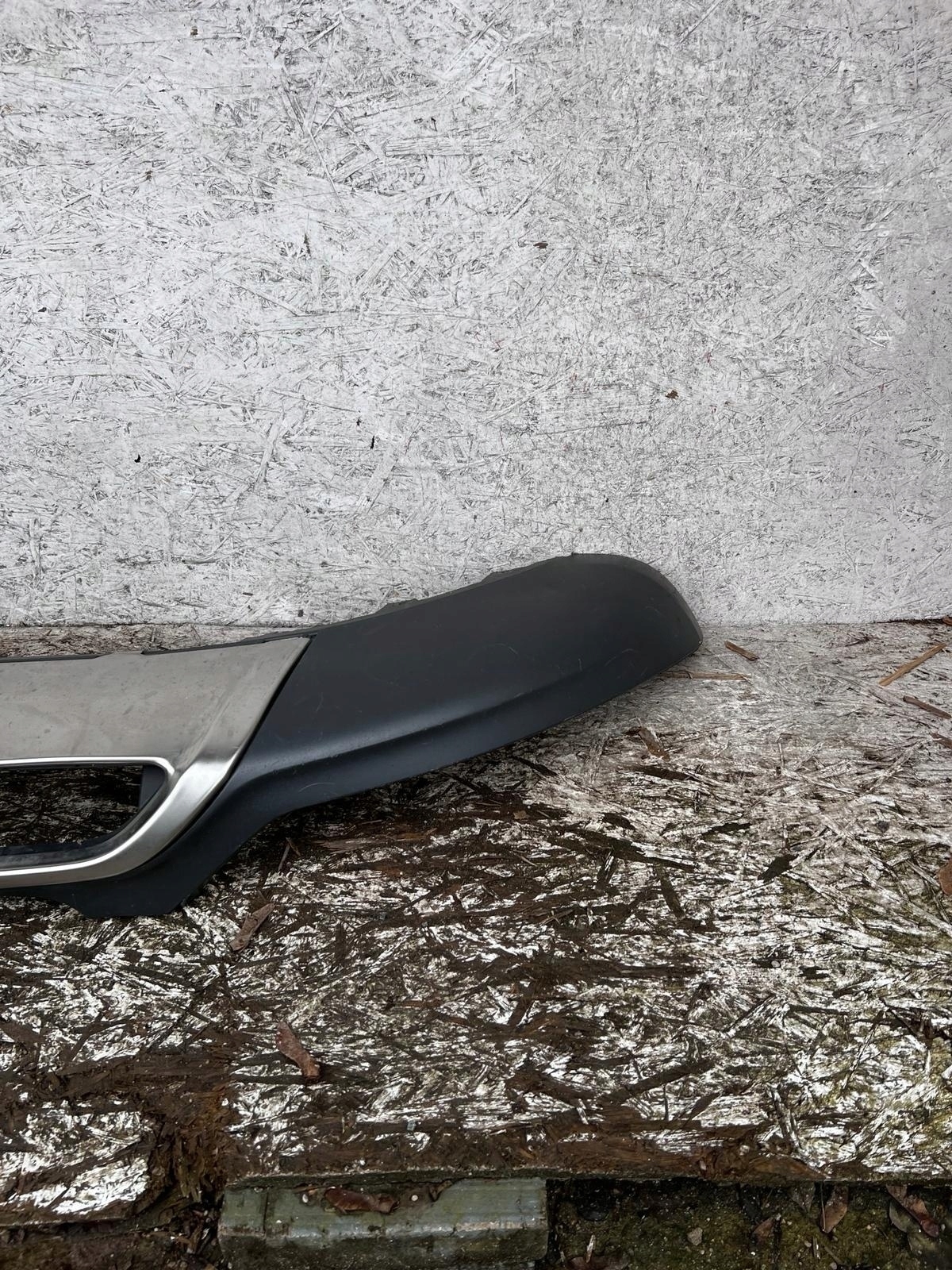 Spoiler Audi Q5 8R Dianteiro OEM 8R0807061G Para-choques image 5