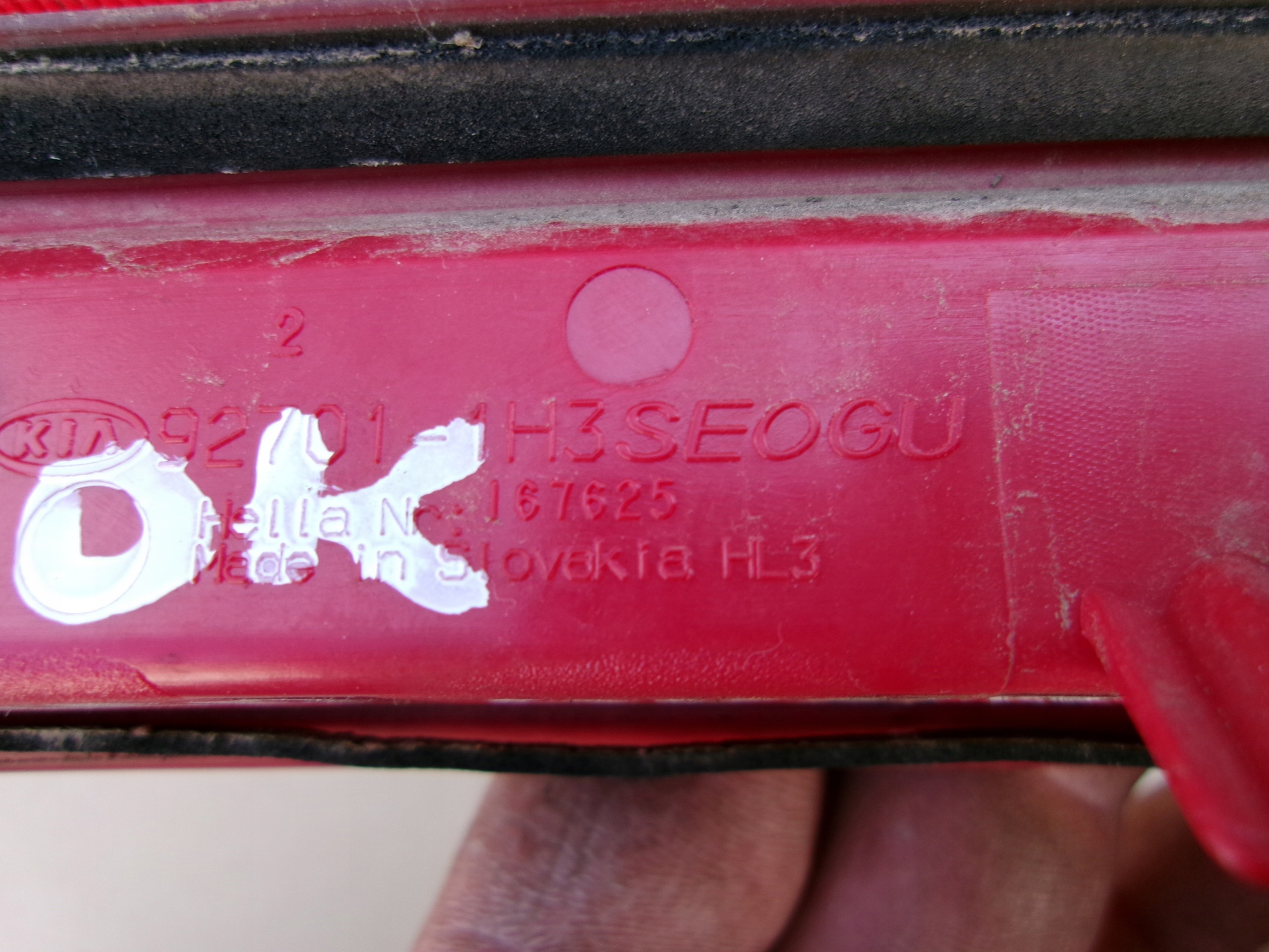 Luz stop Kia OE 92701-1H3 - Estado usado image 6