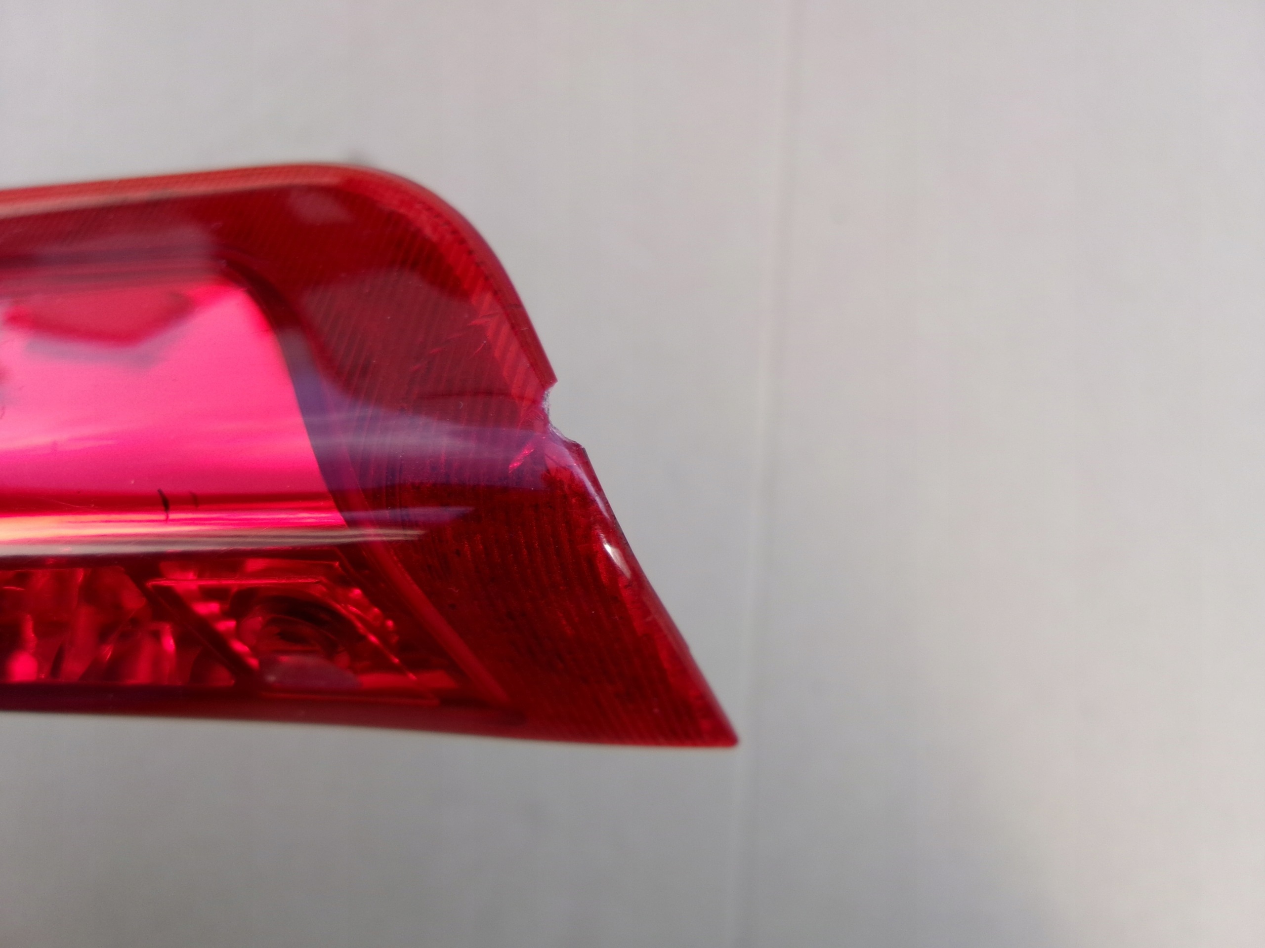 Luz stop Kia OE 92701-1H3 - Estado usado image 7